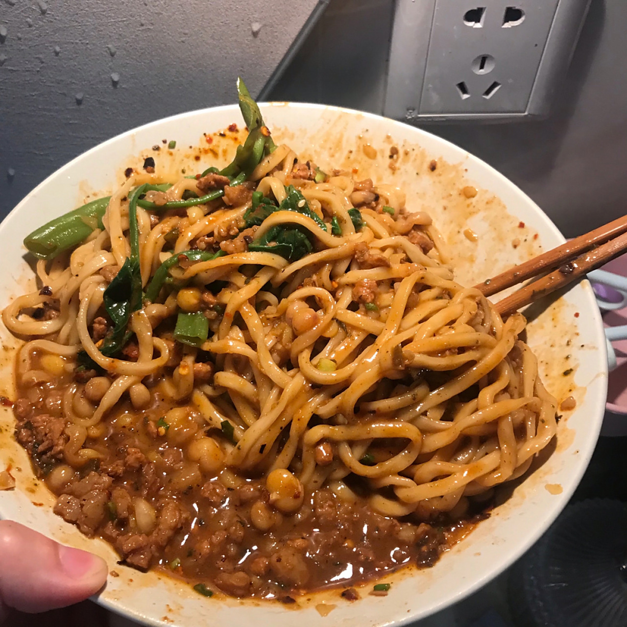 教你做一碗正宗的重庆碗杂面 大概没有重庆人不爱吃碗杂面(全称:豌豆