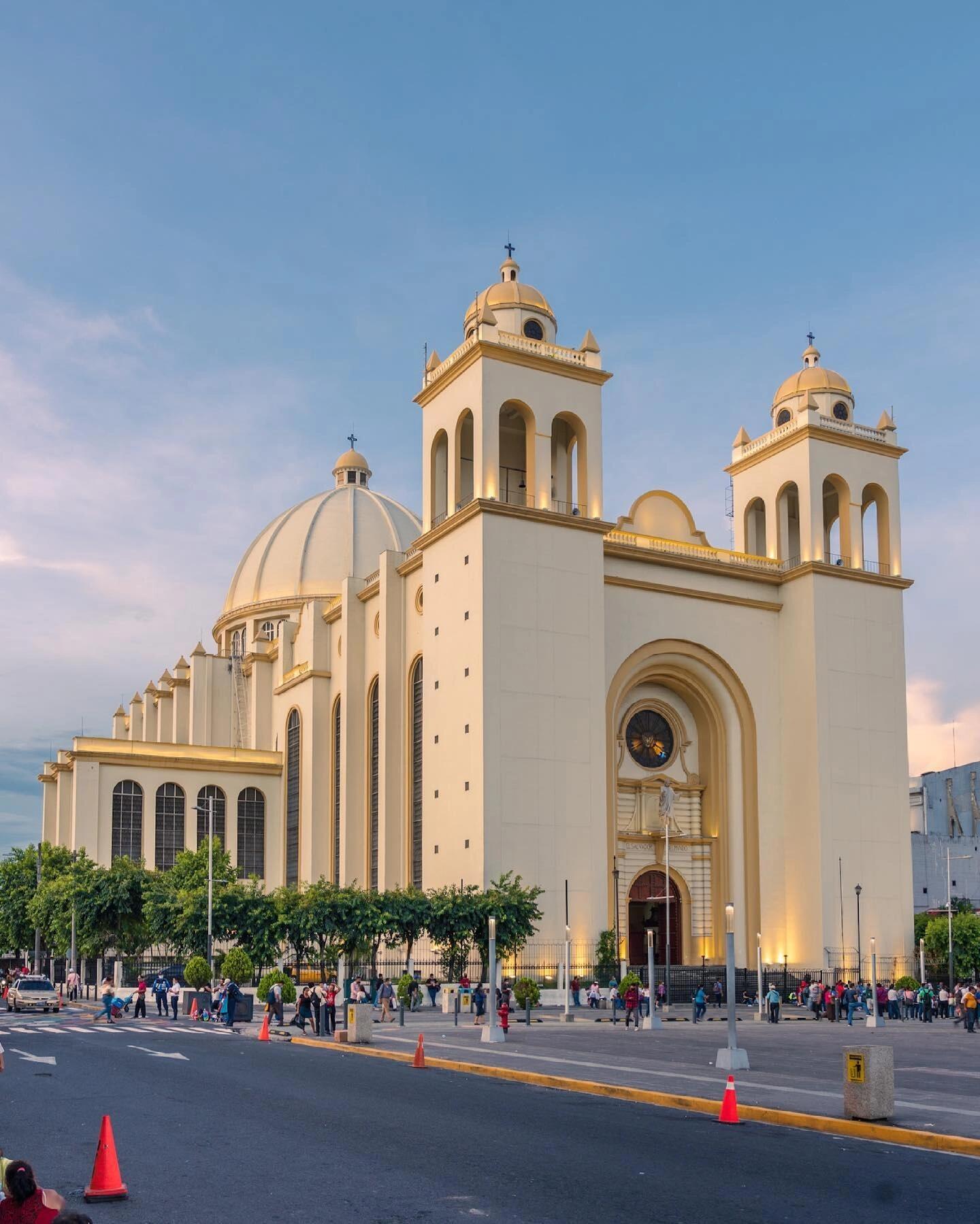 火山之国|咖啡之国——萨尔瓦多9497 人口600多万,人均gdp5000多