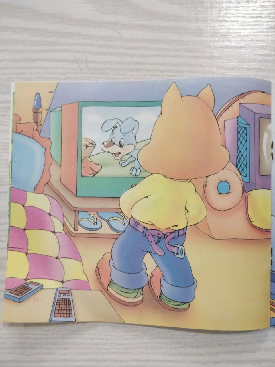 中班语言讲述 1  中班语言 《电视迷猫先生》(讲述活动)  设计意图