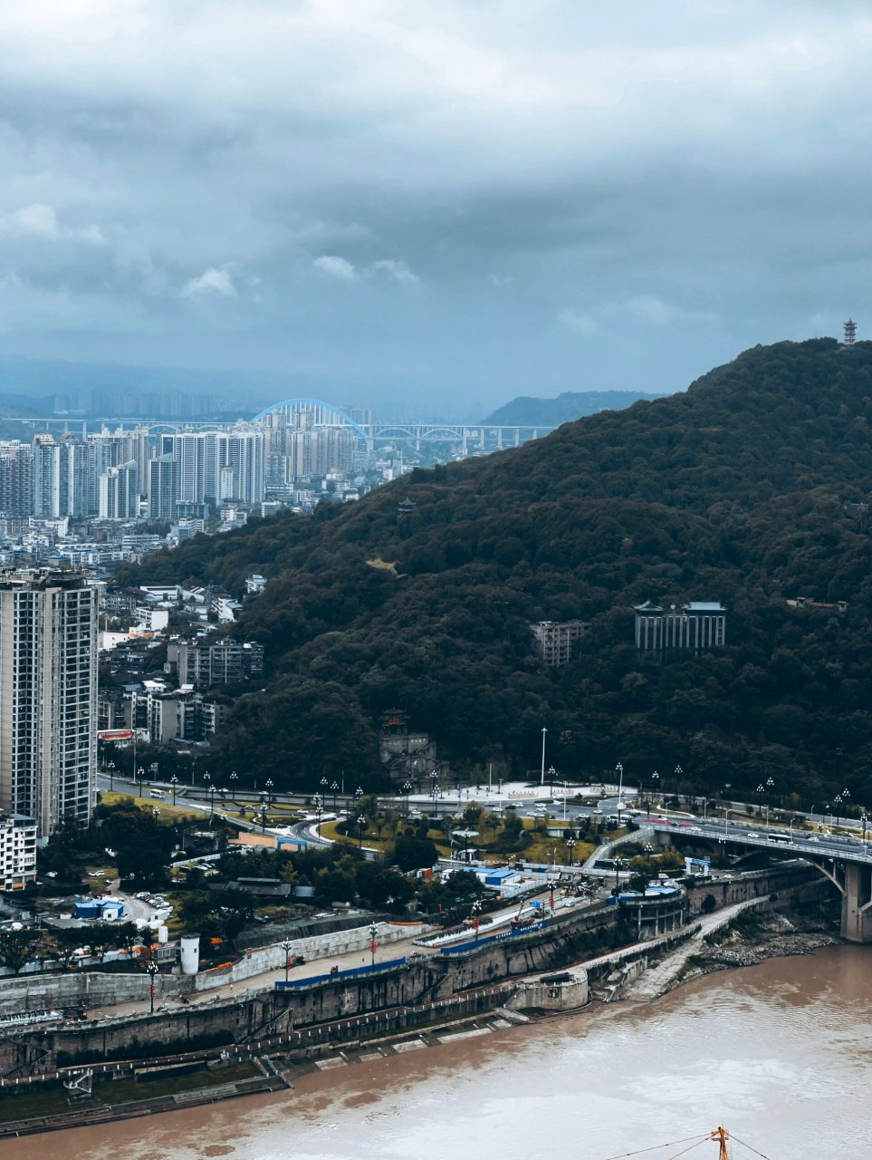 宜宾|催科山 宜宾的交通真的堵到人无语(bengkui) 可是催科山给的惊喜