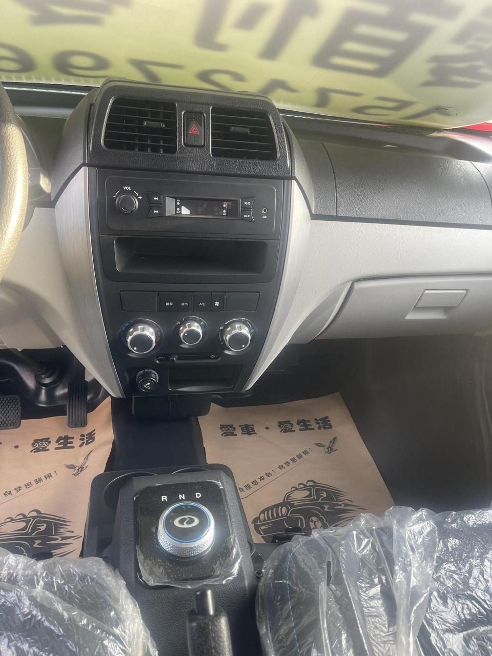 东风瑞驰ec35ll代新能源汽车/宁德时代(6.