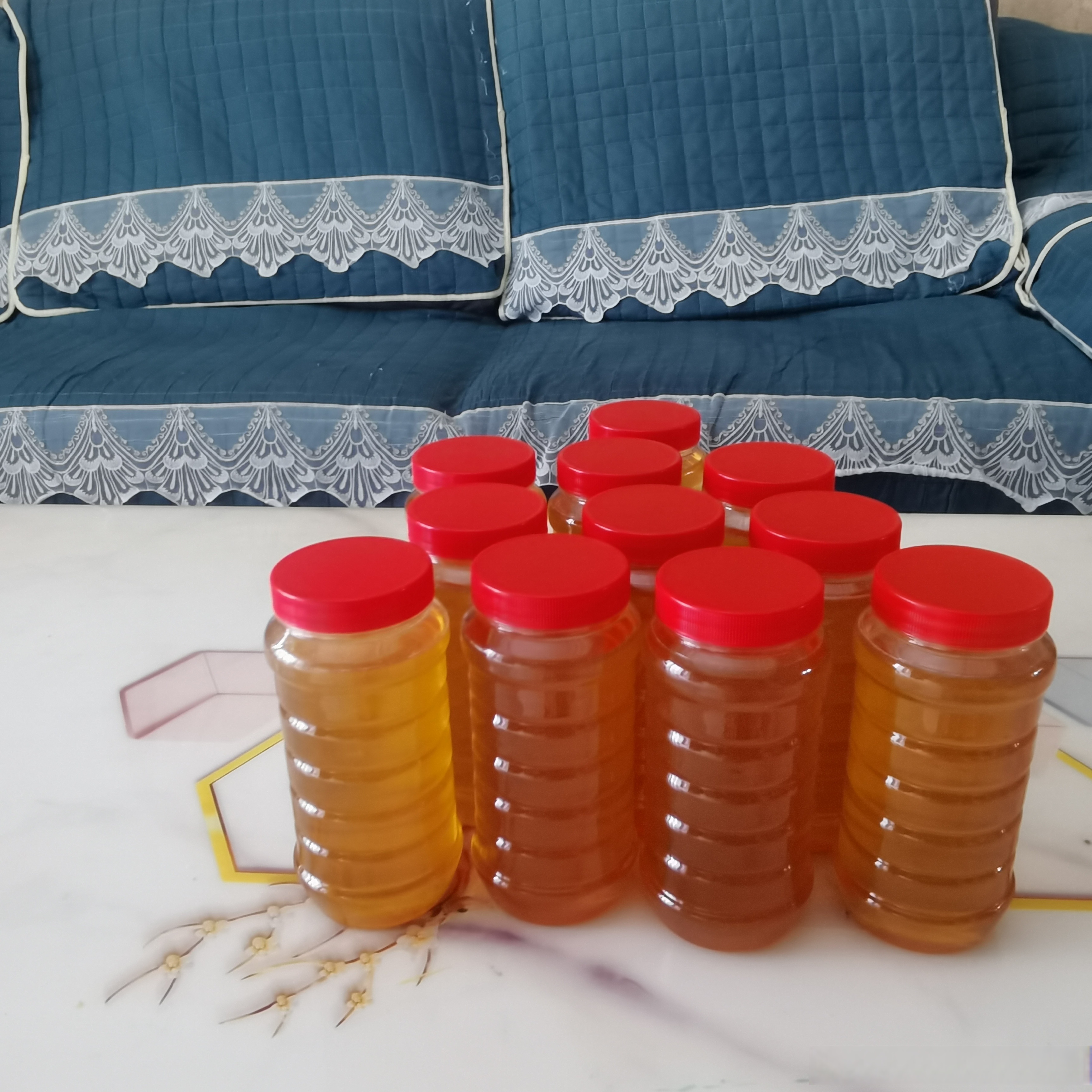 真正的纯蜂蜜大概多少钱一斤(真正的纯蜂蜜多少钱一斤?)