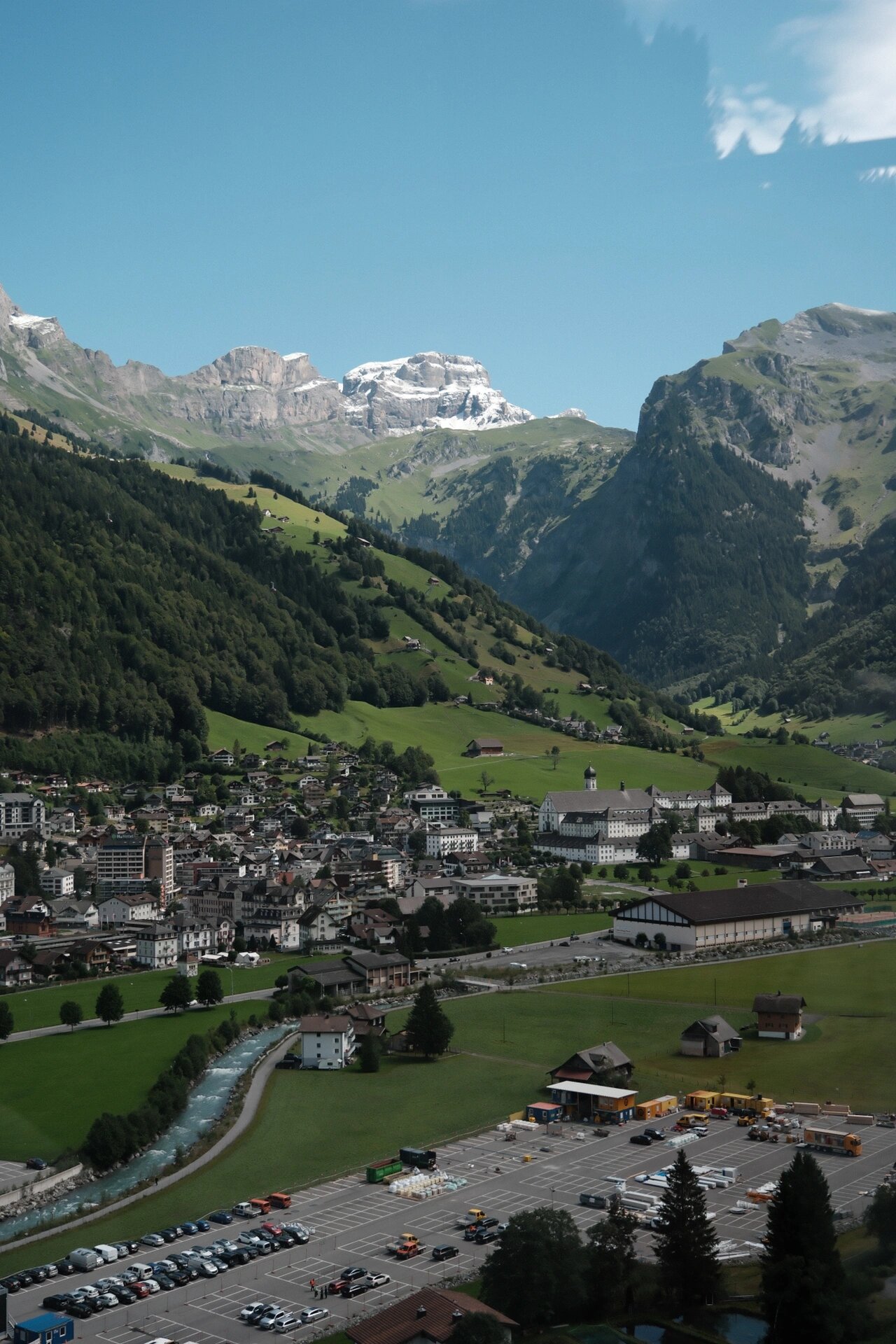 瑞士英格堡小镇休闲游