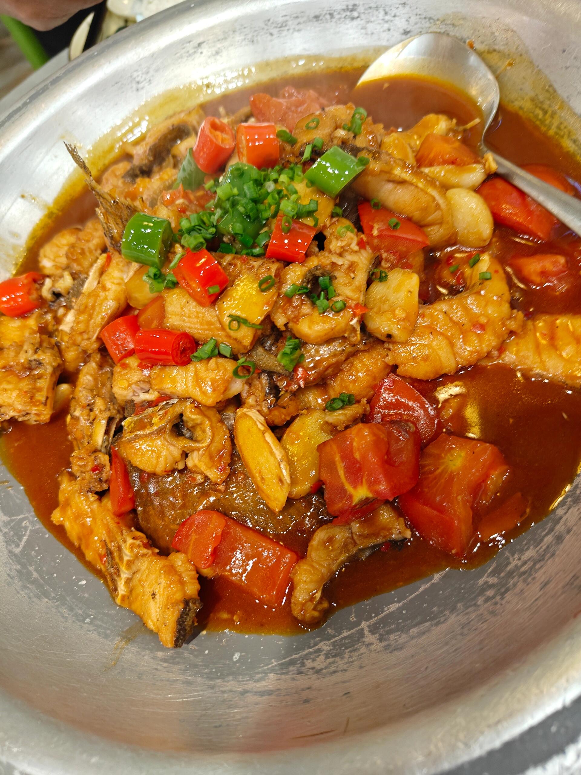 采用新鲜的淡水鱼～毛骨鱼做最地道的啤酒鱼,毛骨鱼本地地道做法,改