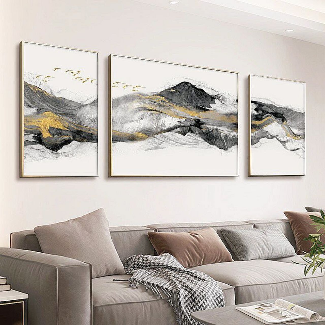 新中式水墨山水轻奢现代简约客厅装饰画三联 当轻奢金橙气现代艺术相