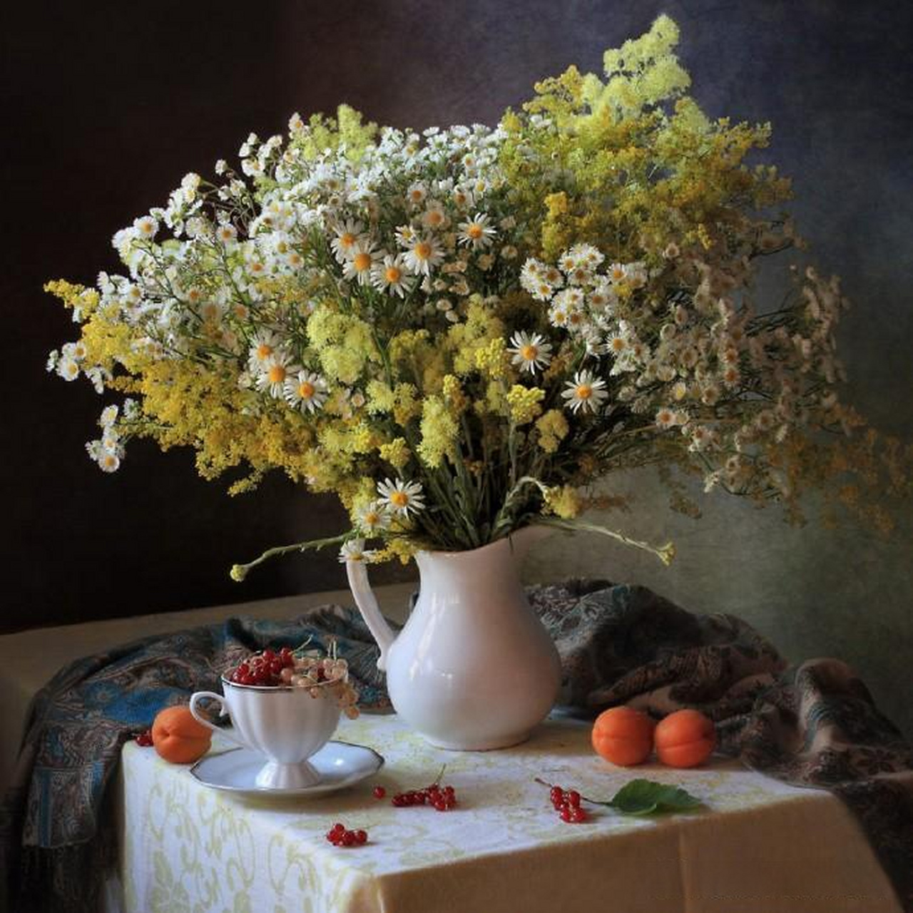 【插花艺术静物摄影作品】  摄影师:Татьяна Скороход