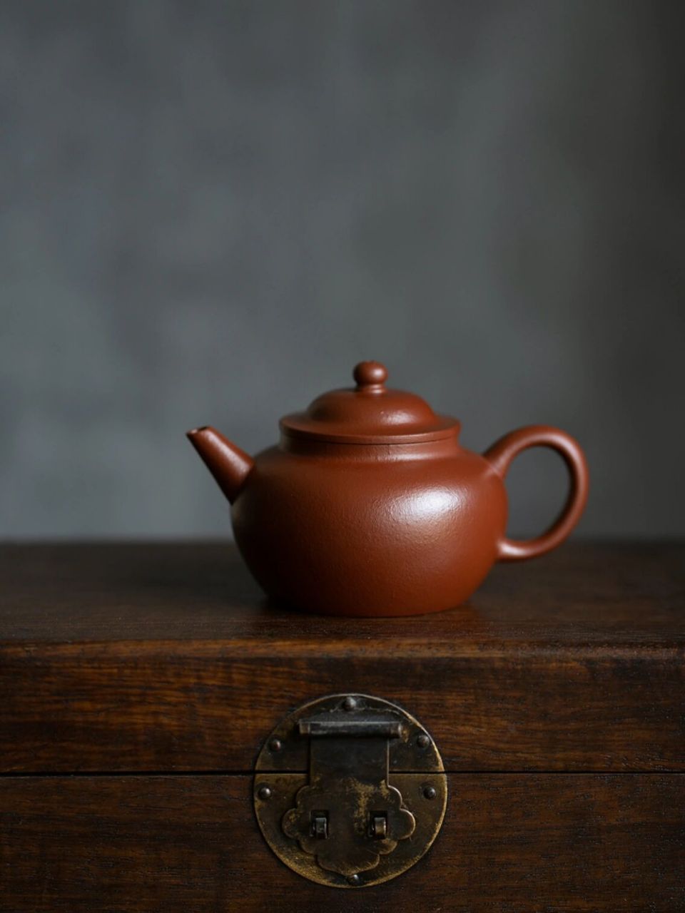 可能有你不了解的"朱泥"和"大红袍"真相 相信玩壶时间久点的朋友都