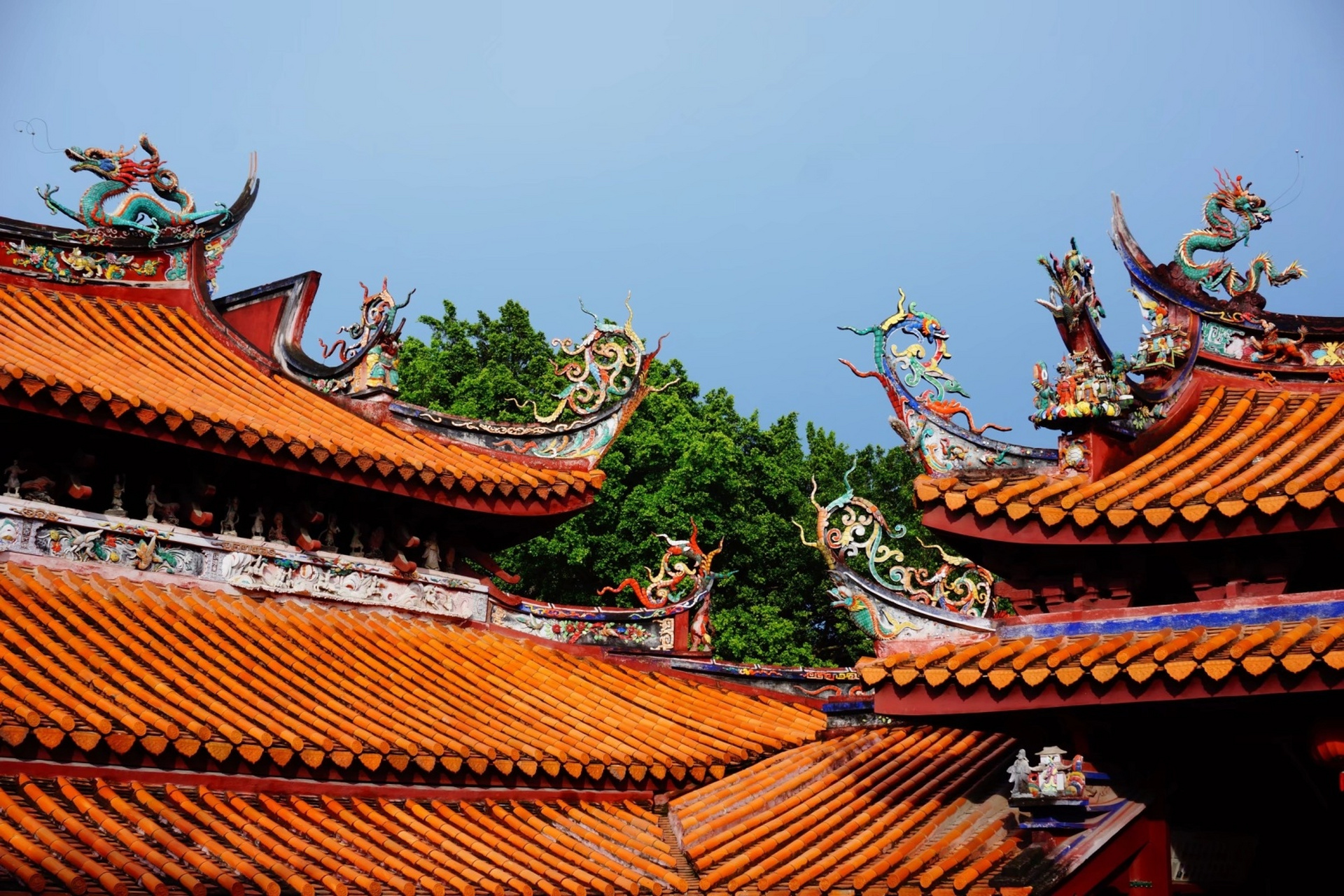福建龙海白礁慈济宫,主奉中国最为著名的医神之一保生大帝,是全球保生