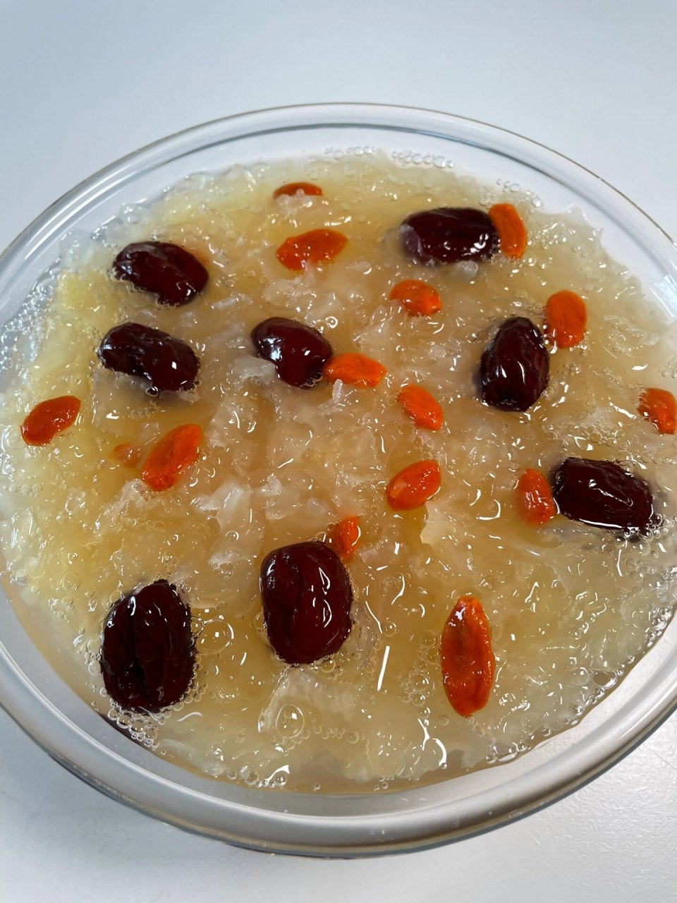 养颜银耳红枣枸杞汤7515超浓稠的做法7515 《银耳红枣枸杞汤