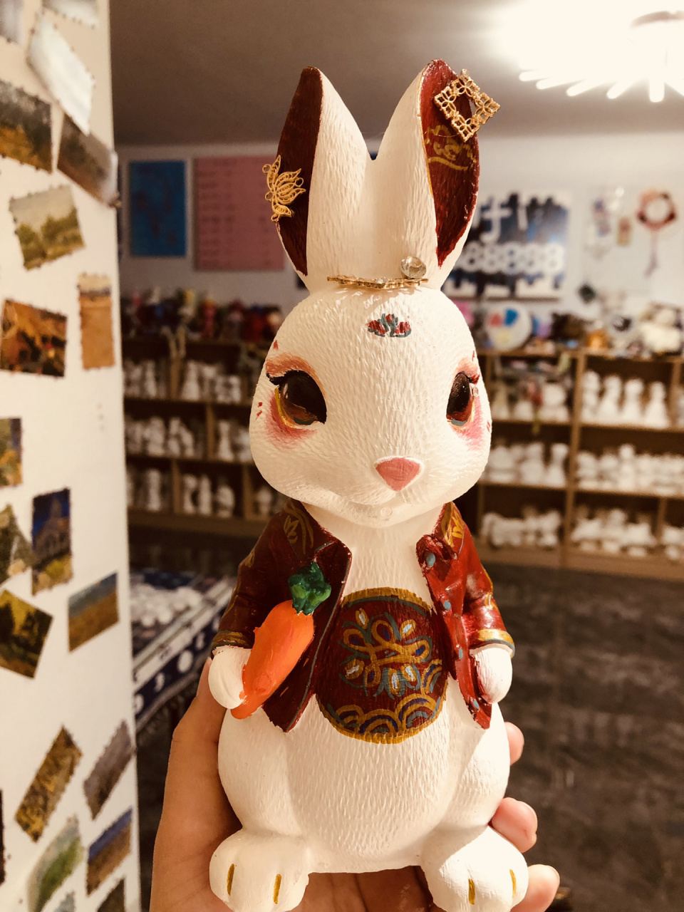 荣成|diy石膏娃娃新年福兔 彼得兔石膏娃娃涂色   和姐妹男票除了看