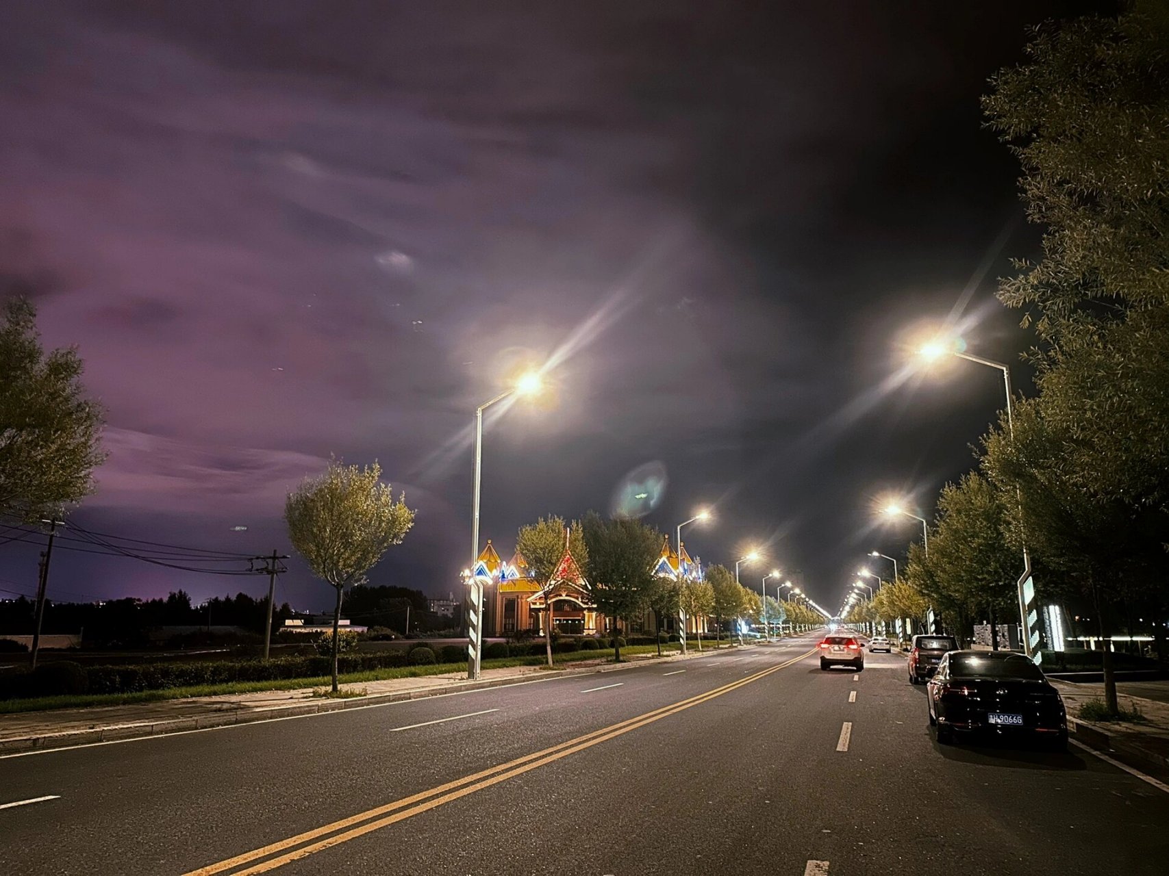 来珲春就住这家民宿! 民宿的夜景真是太美啦!温柔的晚风!