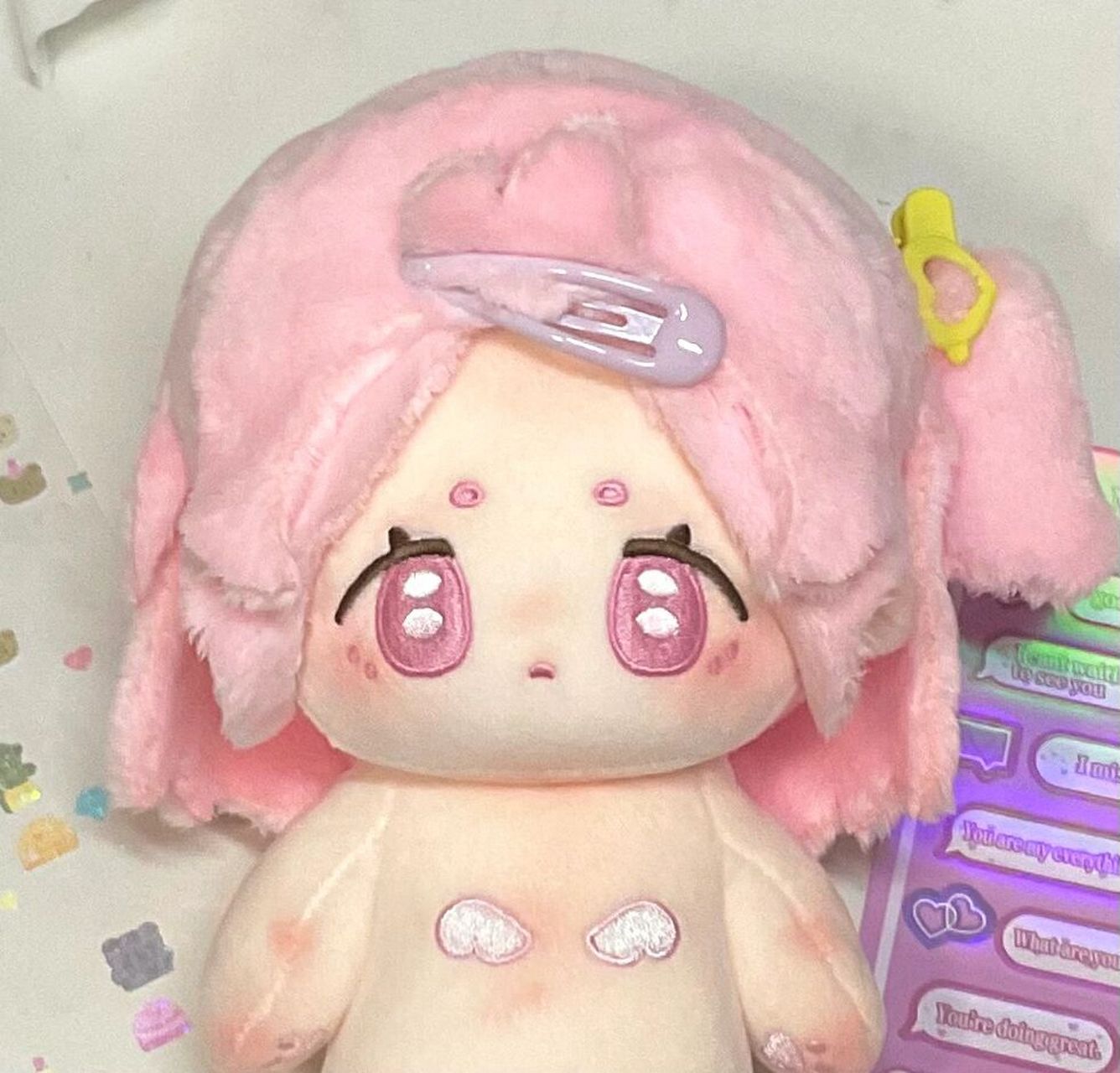 唔姆 粉色发片真的特别特别可爱…… 是无属性的发片女孩,不会梳头发