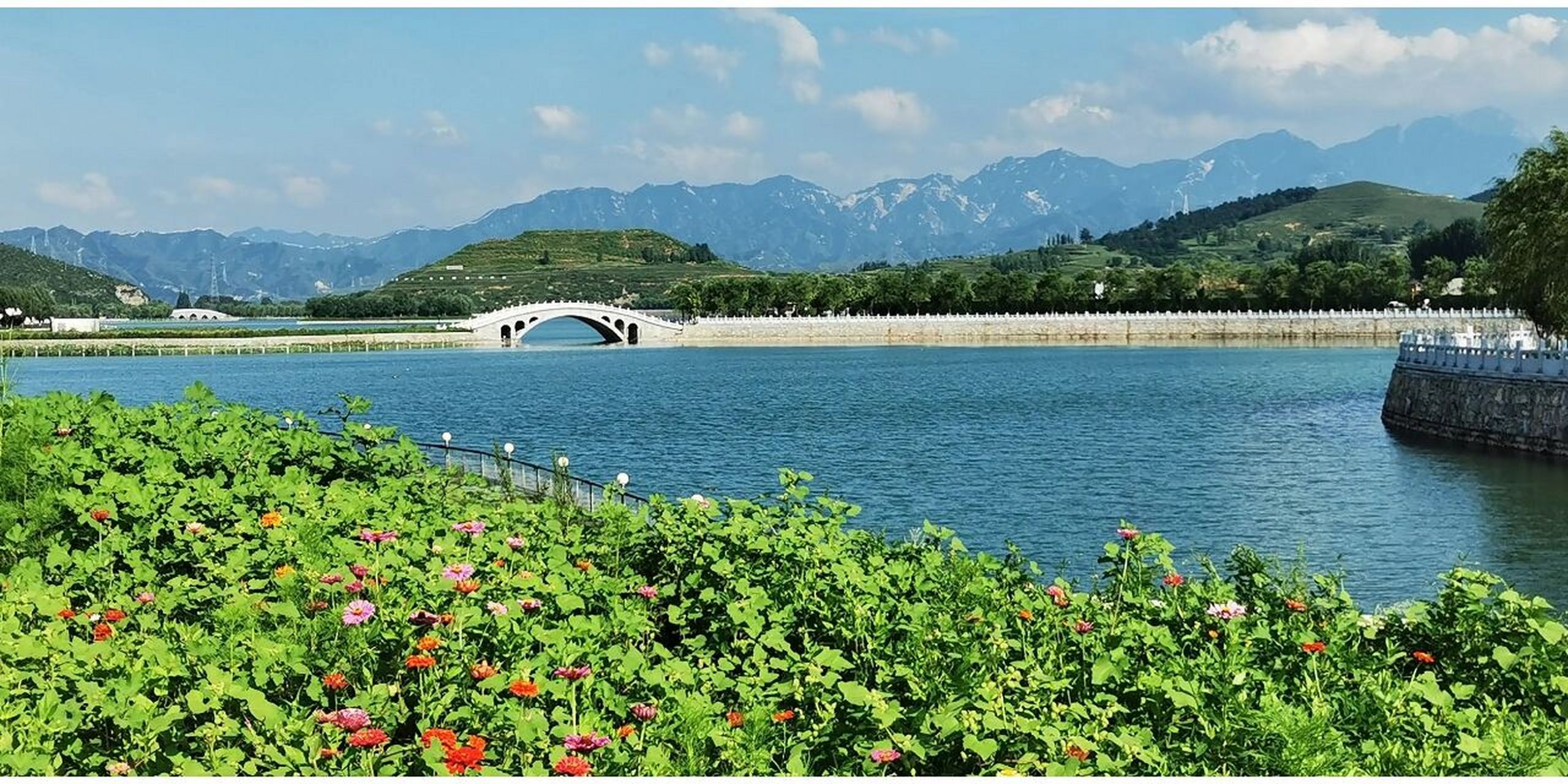 美丽的涞源县涞源湖