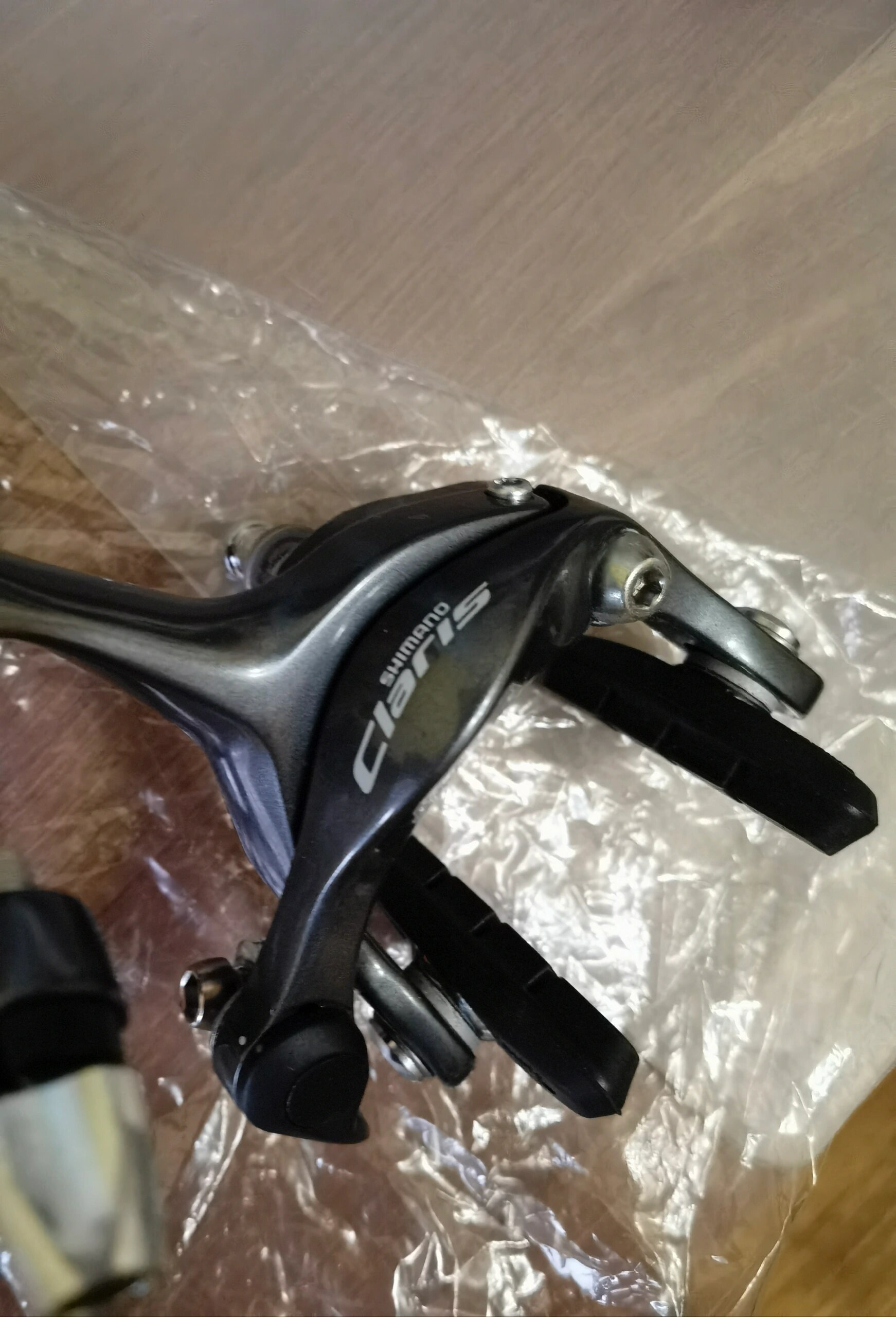 禧玛诺r2000夹器 出 禧玛诺claris r2000夹器,美利达斯特拉 rim100