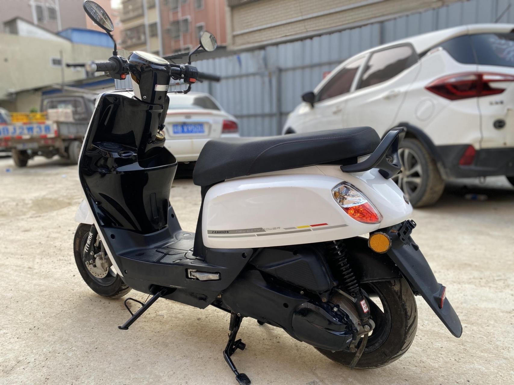 雅马哈酷奇s5   19年  车况精品  9成新   6500公里    前后轮胎新新