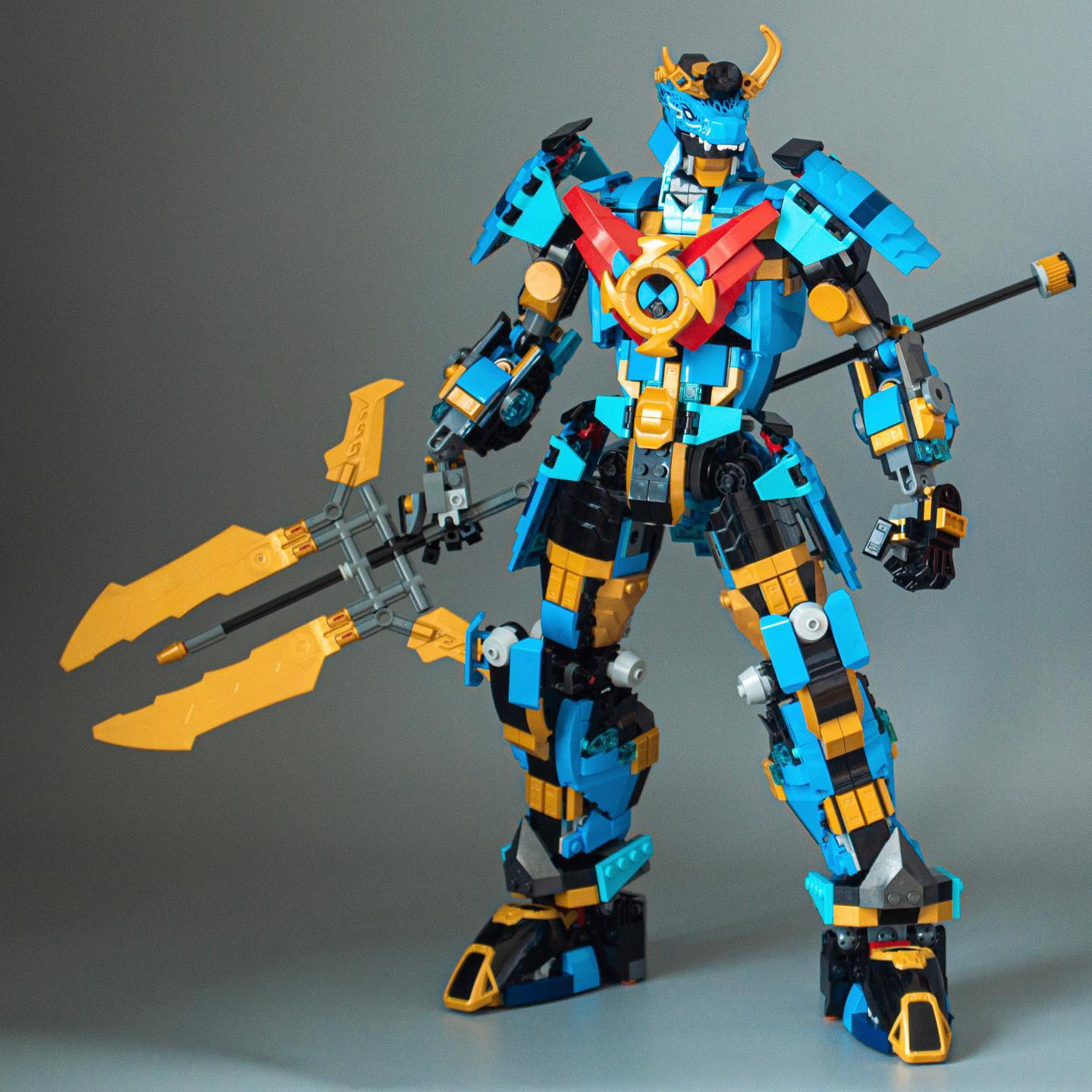 帅炸,乐高幻影忍者妮雅机甲 水龙合体!