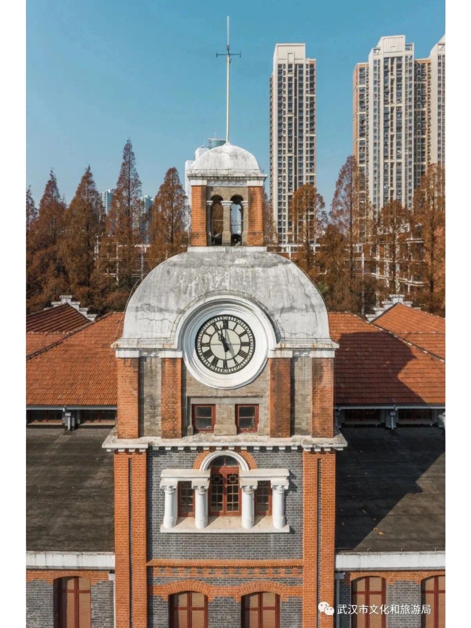 百年名校——武汉四中 成立于1899年,是武汉市办学历史最悠久的学校之