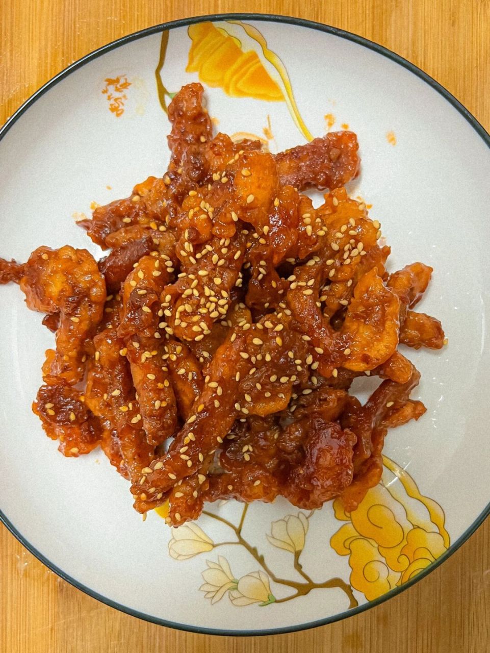 一直不知道做啥[汗] 搜了搜菜谱觉得🐖糖醋里脊🐖可以试一下[并不