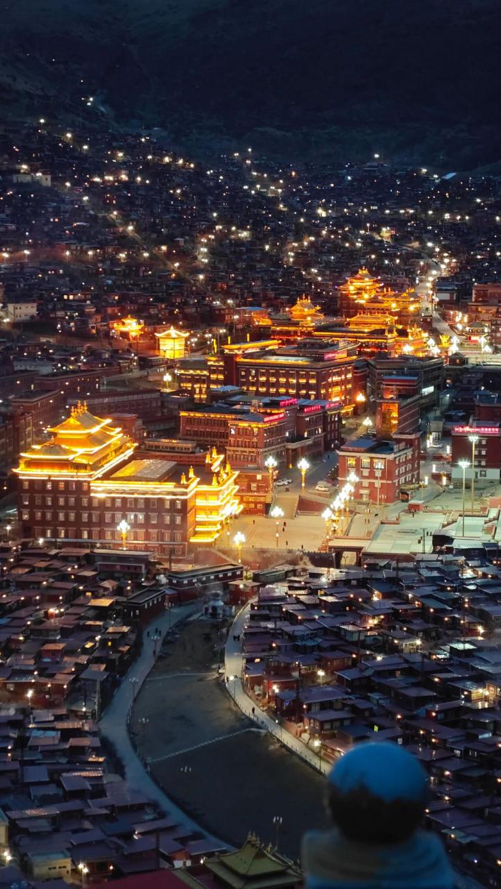 带你看夜景 天地骑者 城市的夜晚 色达