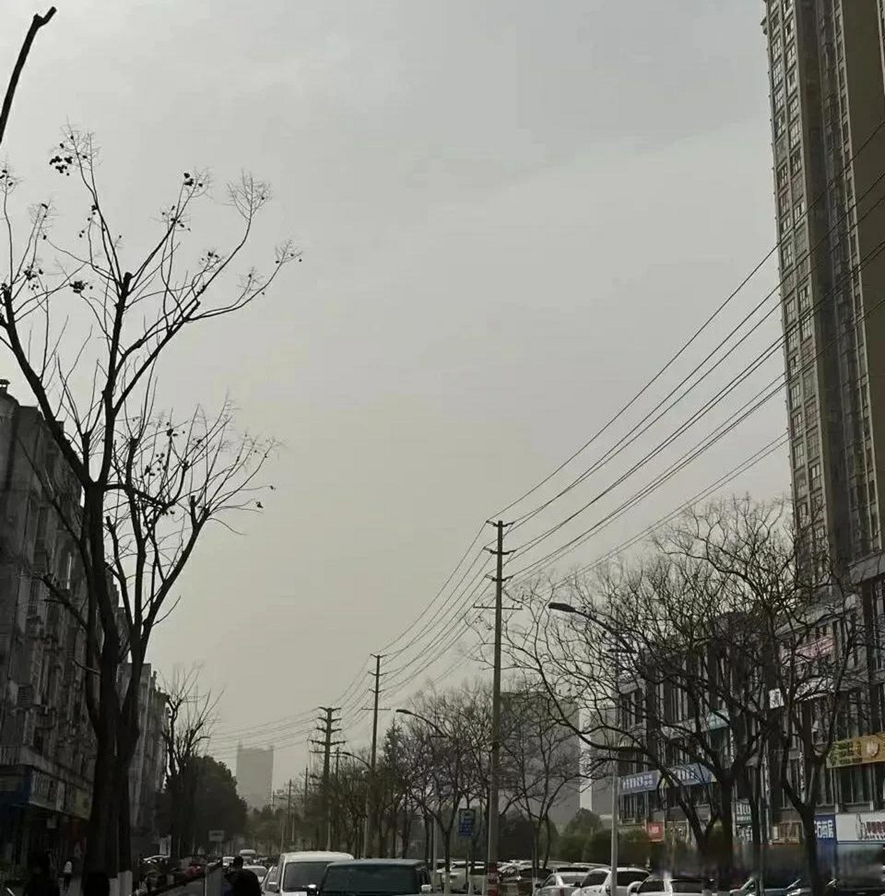 "广元人注意啦,昨天晚上内蒙古方向起风,一路南下,横冲直撞,势如破竹