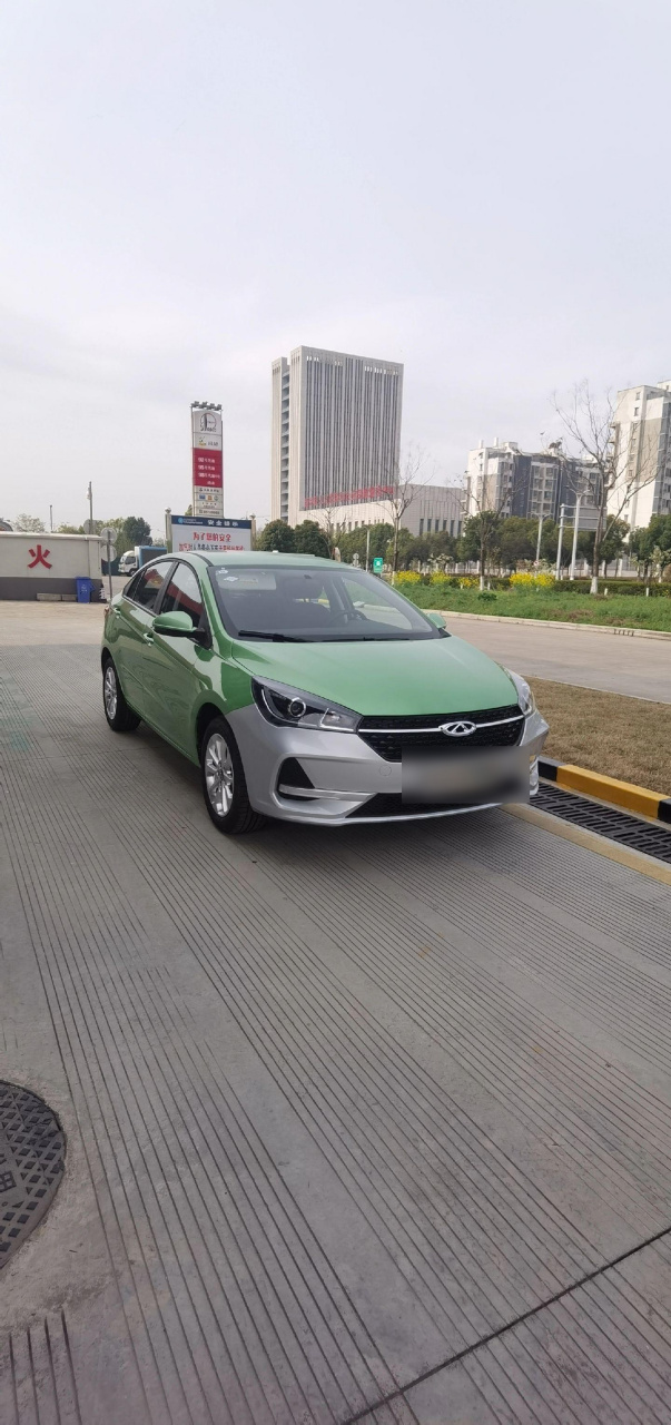 艾瑞泽5双燃料出租车!原厂cng,原厂油漆!
