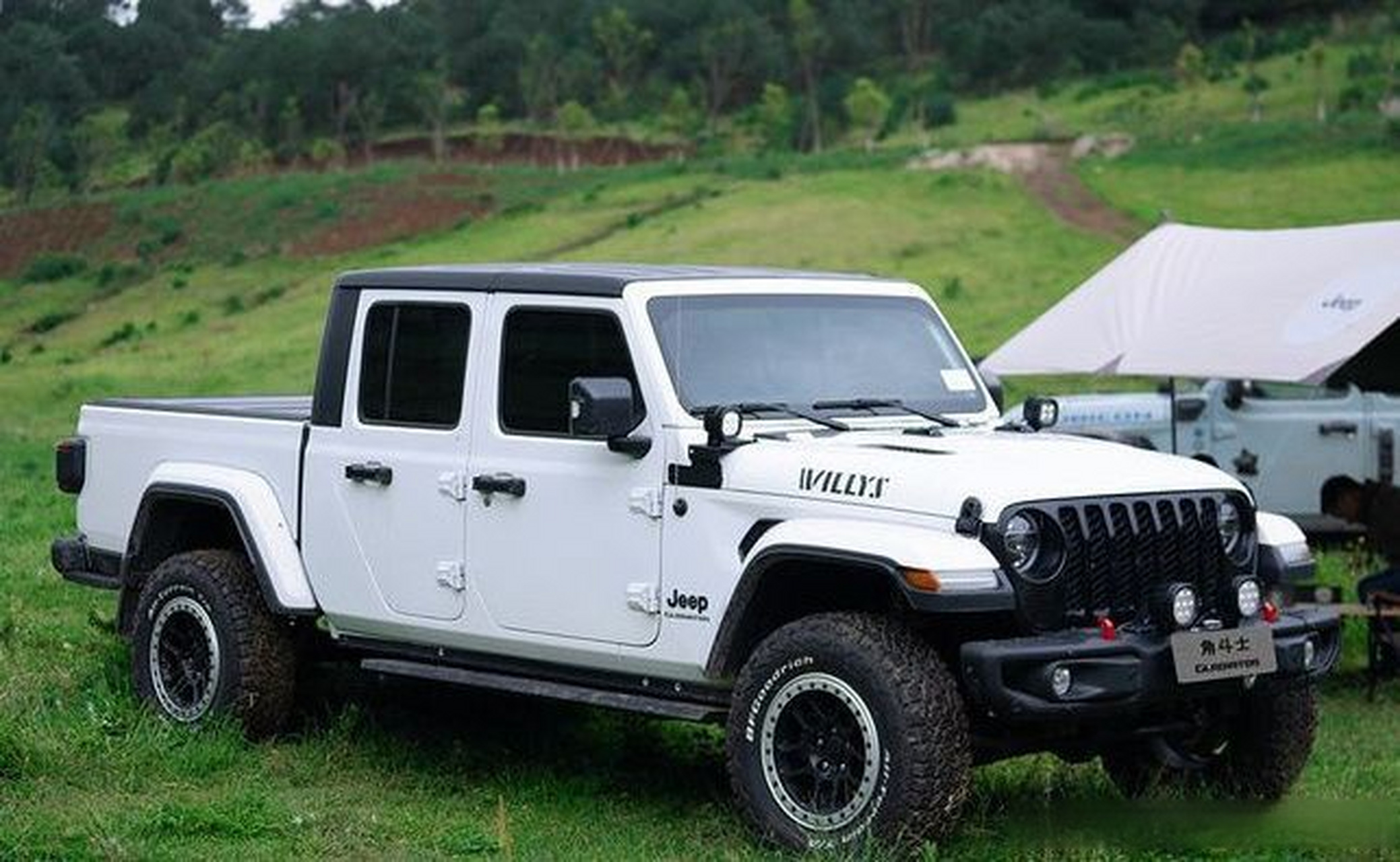 【jeep新款牧马人和角斗士上市 优化底盘和动力】新款牧马人售价区间