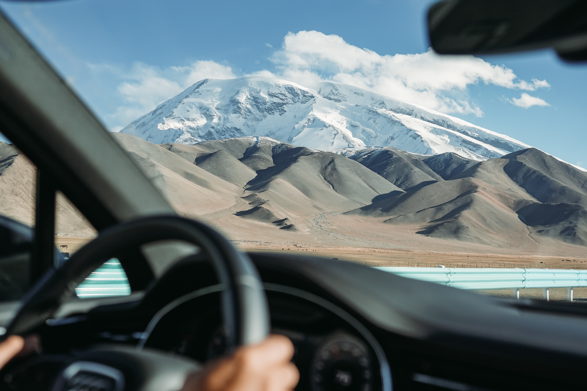 喀什古城-奥依塔克冰川公园-喀拉库勒湖-慕士塔格峰—塔什库尔干