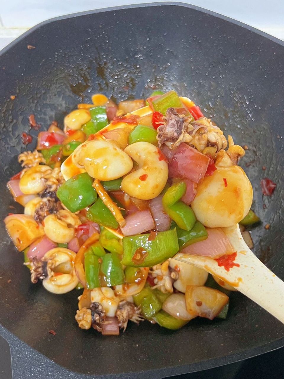 今日家常菜之辣炒墨鱼仔09,超级下饭98 #小红书爆款美食# #家常菜