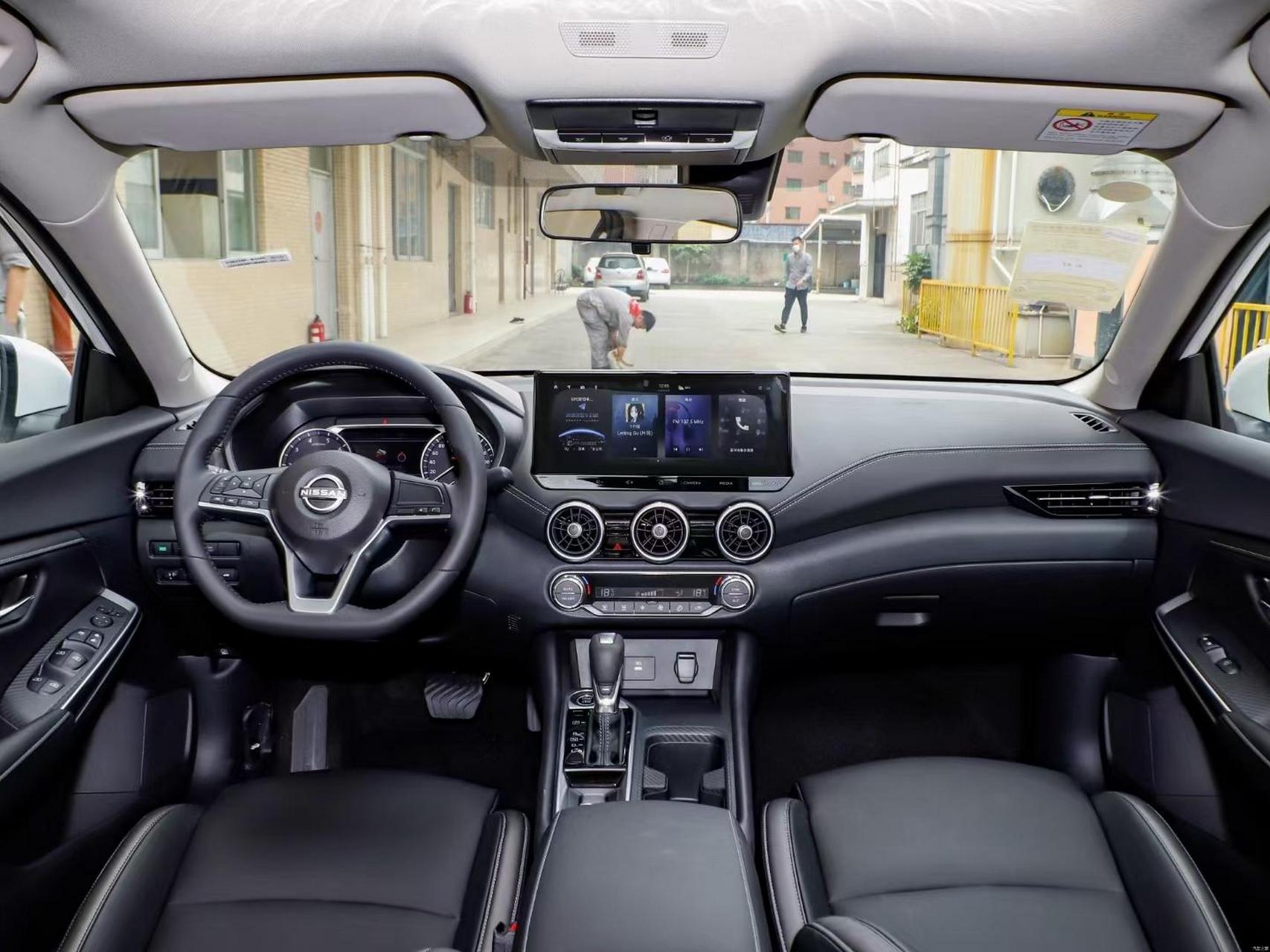 23款五菱凯捷1198,7座商务车,包牌包税10万  21款标致4008,1.