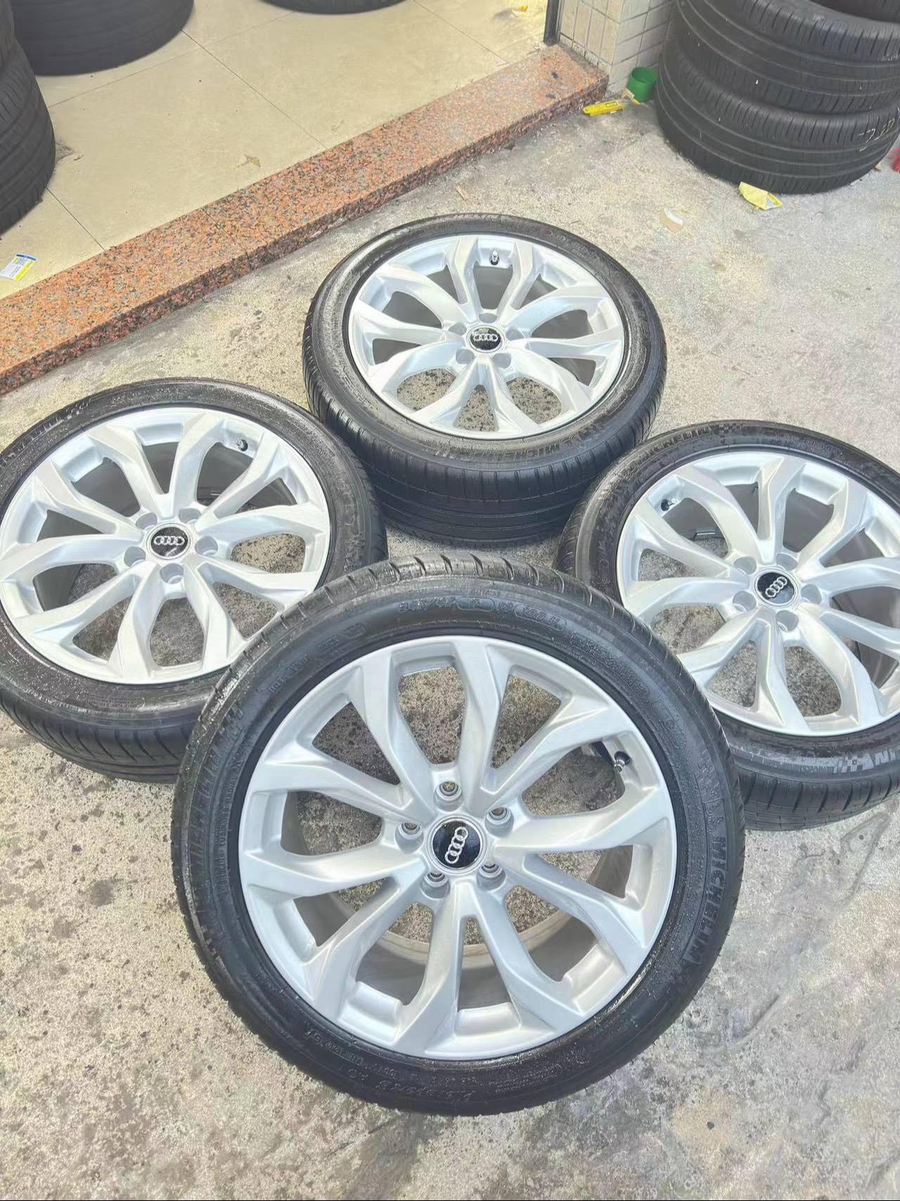 18款18寸奥迪a6l花瓣轮毂原厂拆车件  轮毂数据:18*8j et40 轮毂孔距