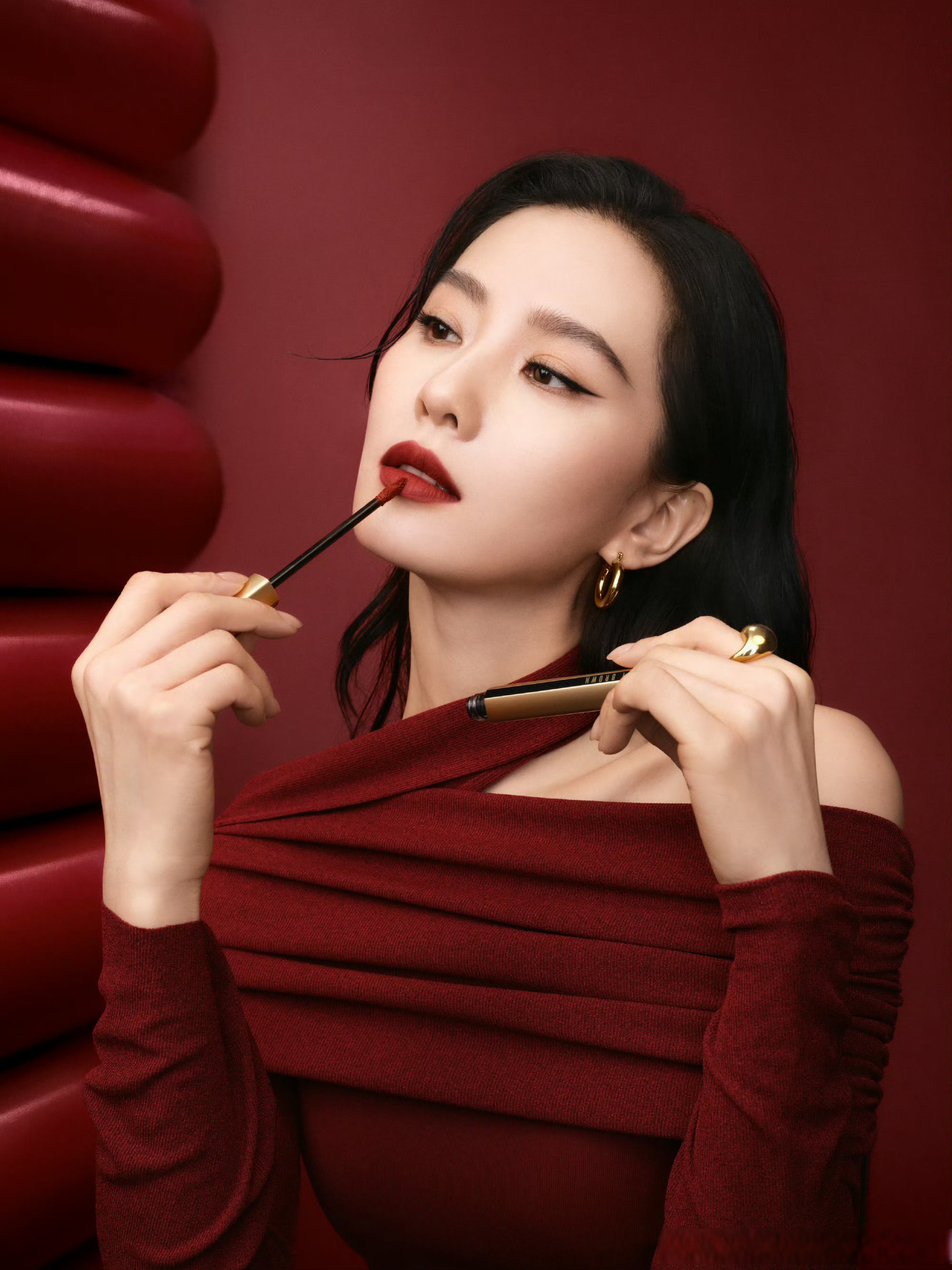 刘诗诗超话#刘诗诗明艳红唇#刘诗诗芭比波朗全球品牌代言人祝贺中国