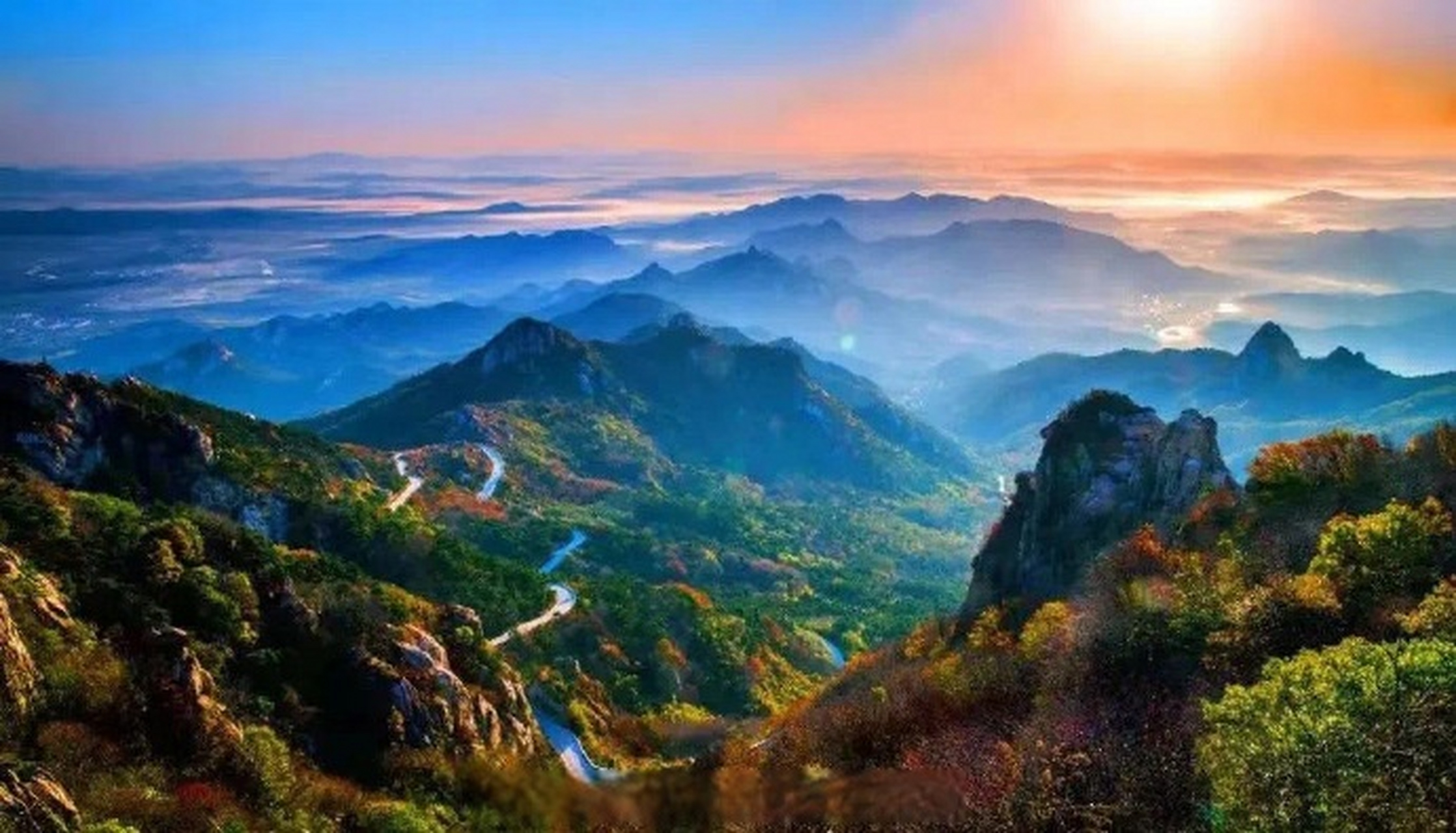 深秋时节的诗情画意#带着微博去烟台# 进入深秋时节的昆嵛山国家森林