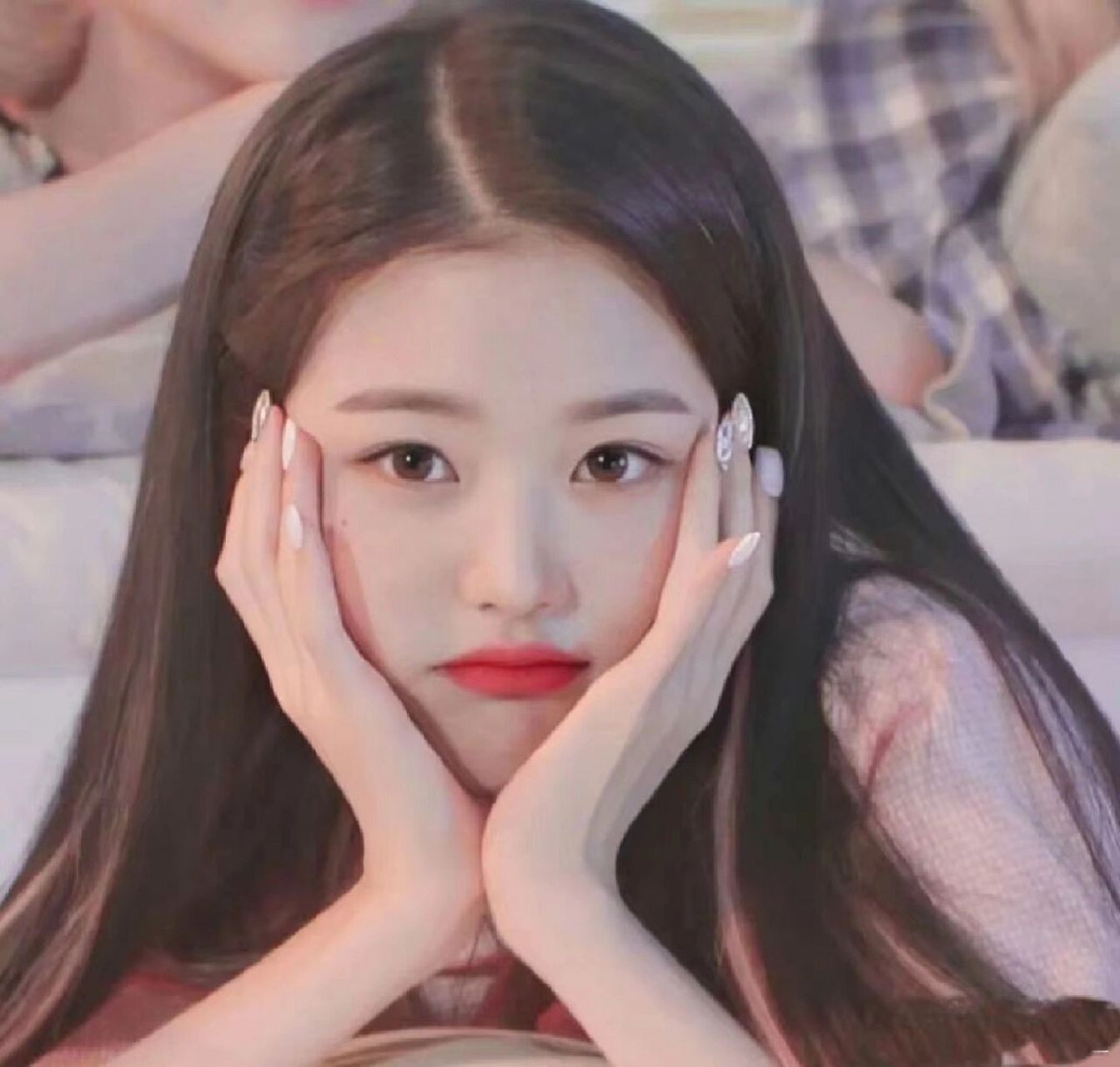 张元英头像 这是谁都羡慕的美貌吧