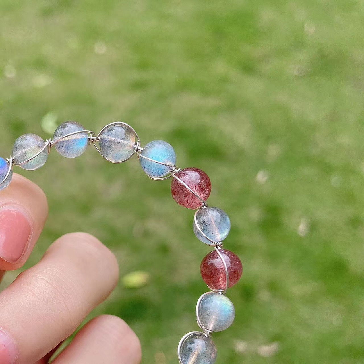 灰月光水晶手链 333038|灰月光扭扭手链 93-灰月光/具有极强