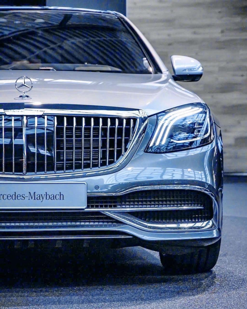 19款梅赛德斯迈巴赫s560作为其品牌旗下的巅峰之作,专为领袖而生, 新