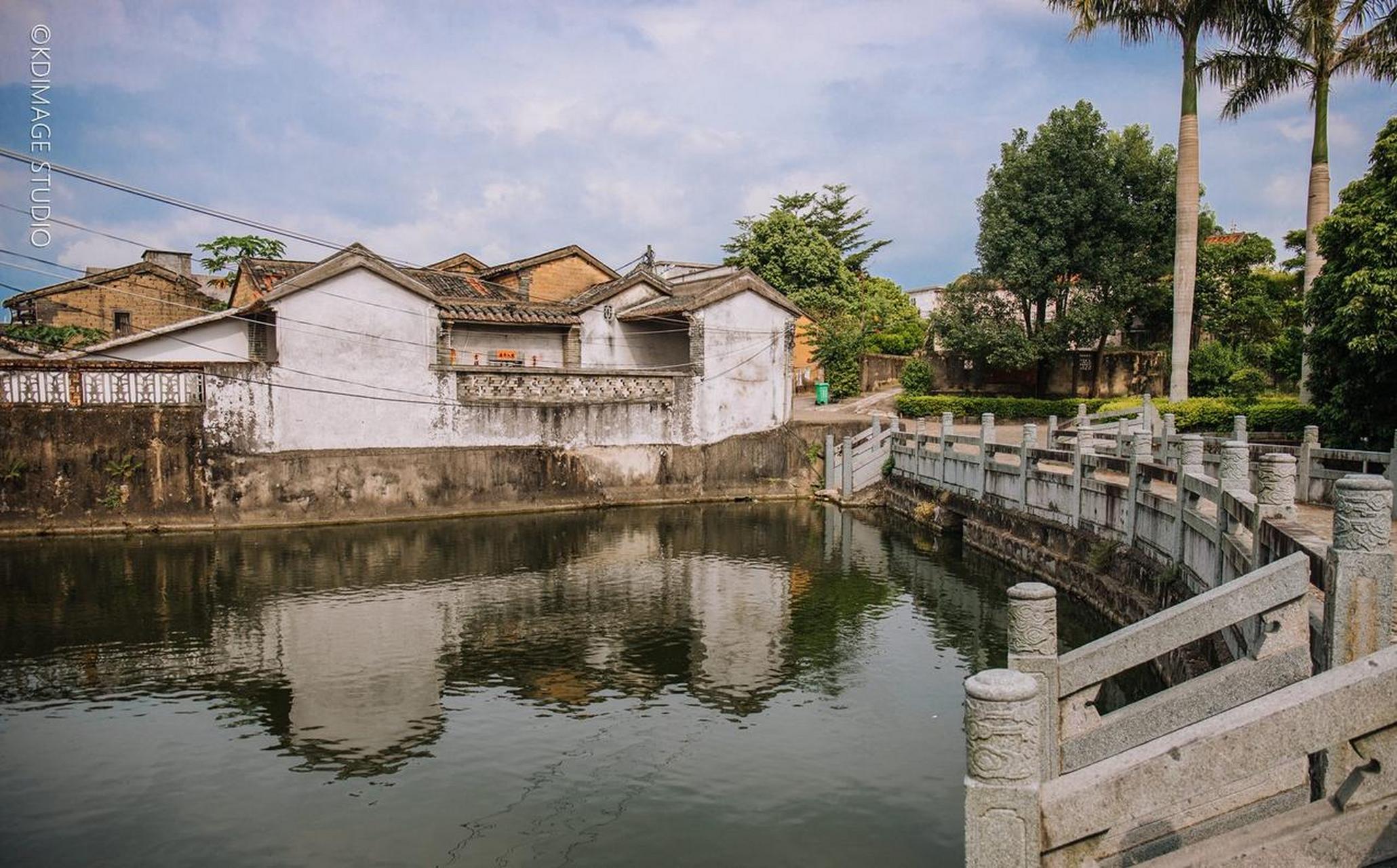 自驾云游季  在广东惠州,不乏古村落,岭南民间古韵建筑星罗棋布,而