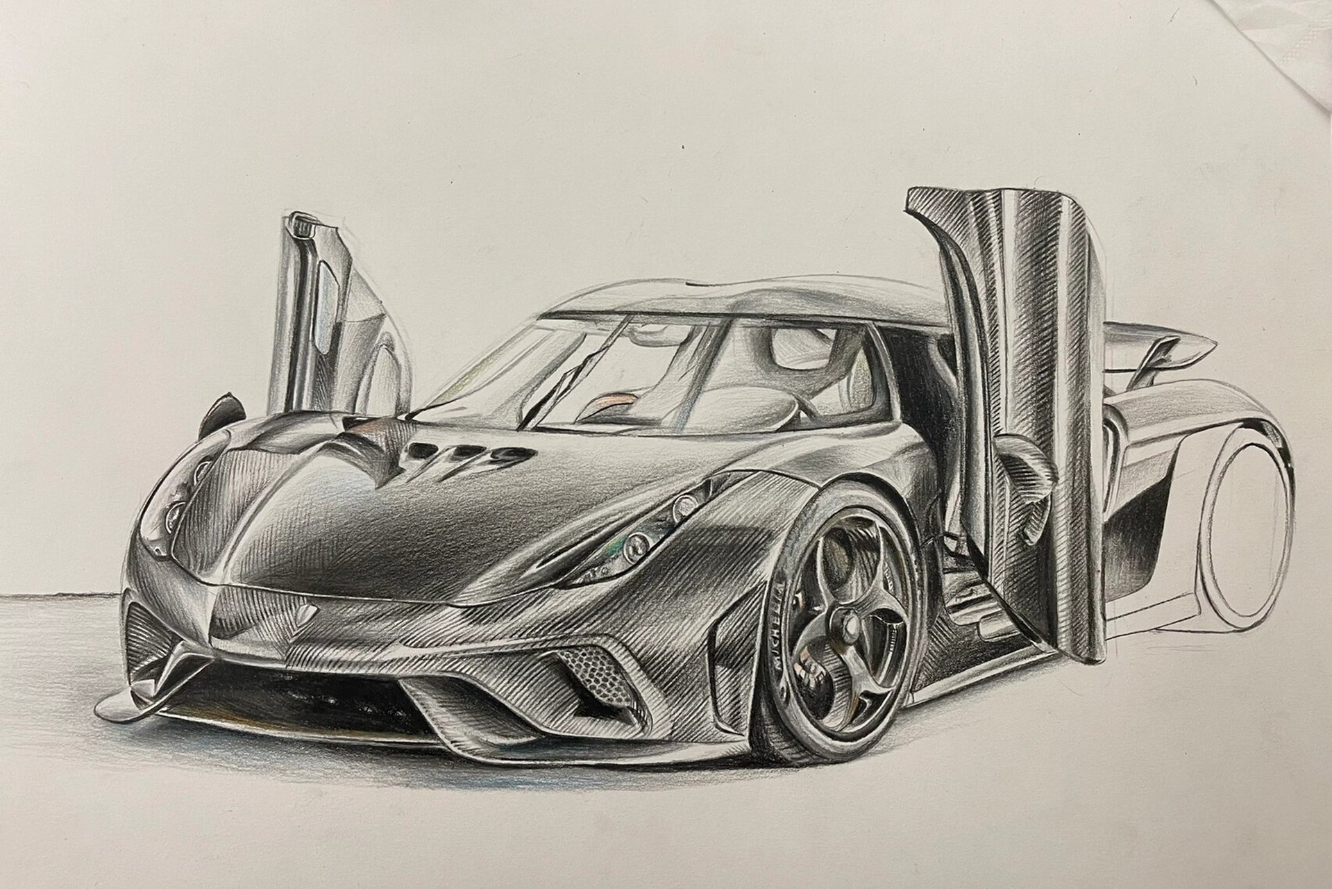 彩铅挑战全碳柯尼塞格 碳纤维用彩铅来表现再适合不过了