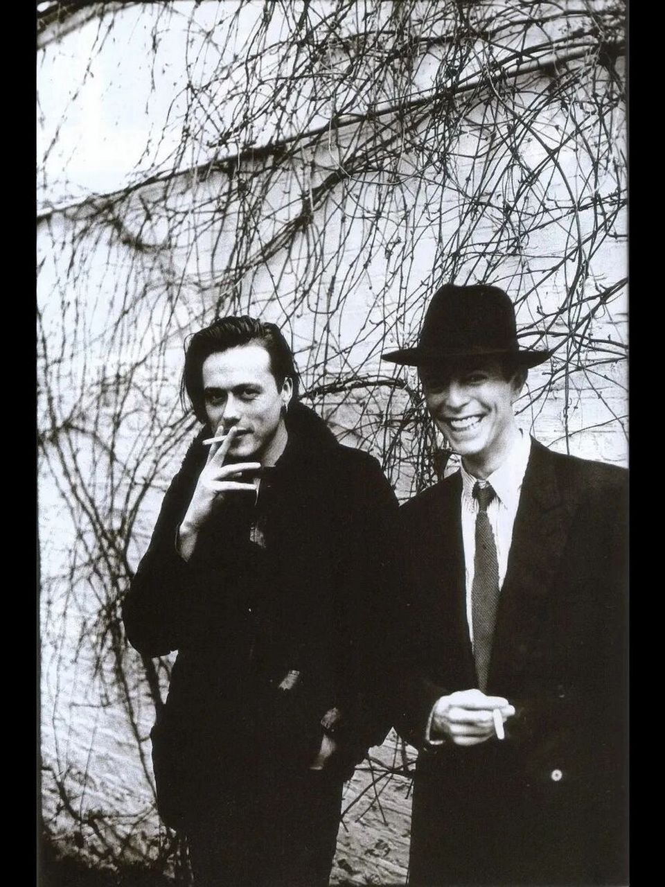 david bowie同框 suede 山羊皮乐队主唱 brett anderson