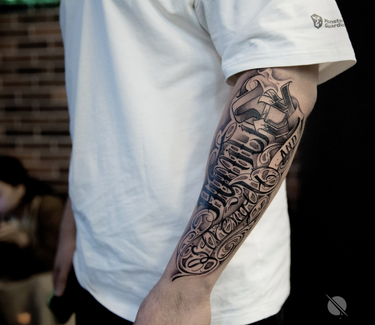 ▪️花体字纹身▪️奇卡诺纹身▪️青岛纹身 硬汉温柔