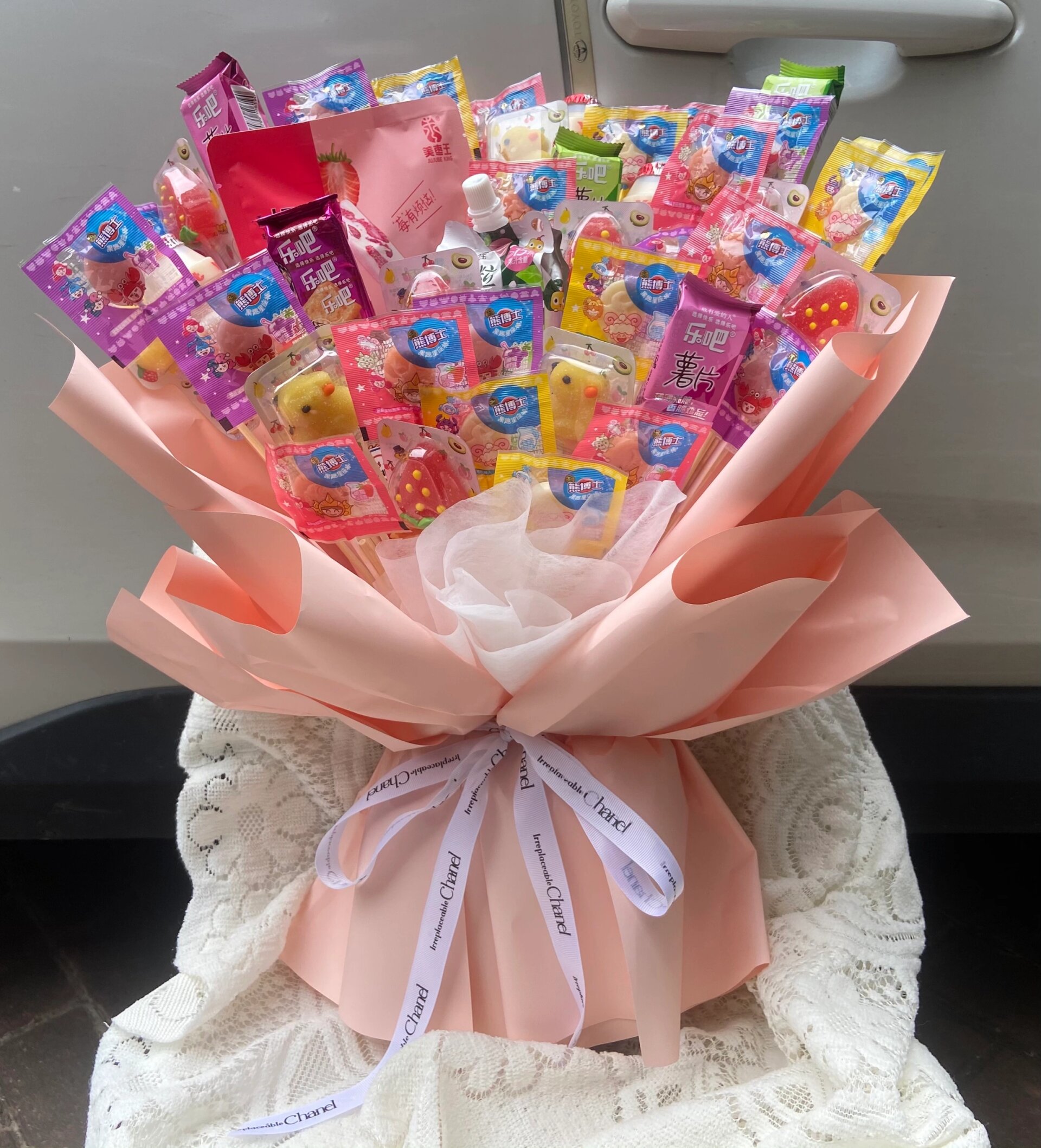 网红零食花束 愿你做个开心的小孩 满心欢喜,所遇皆甜