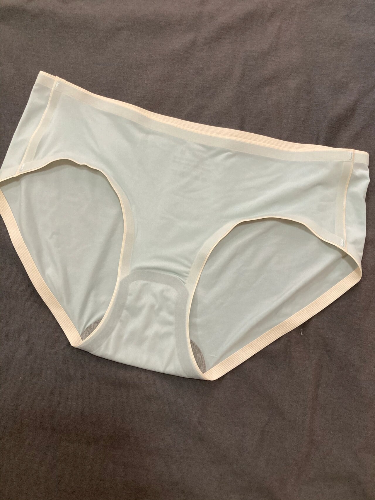 终于找到了适合大屁股姐妹穿的内裤啦!