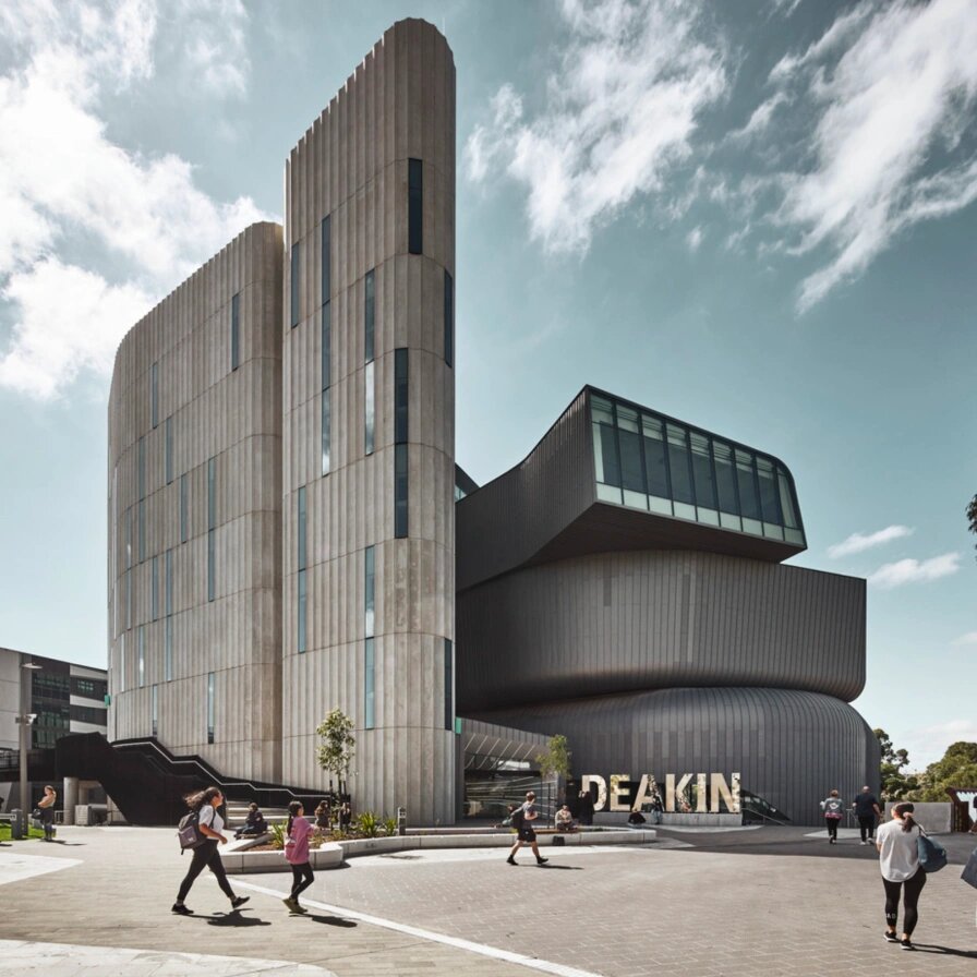 burwood · 墨尔本伯伍德校区是迪肯大学主校区,位于墨尔本市东部