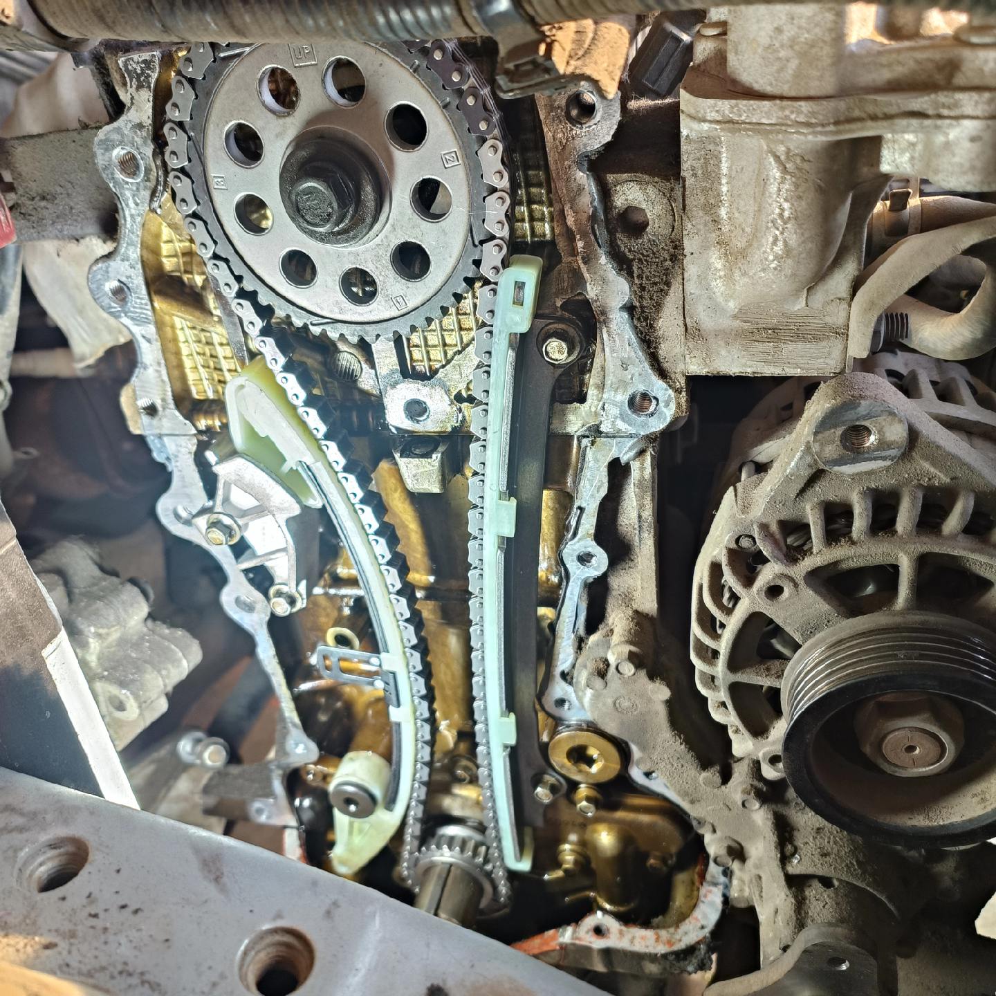 比亚迪更换正时链条更换