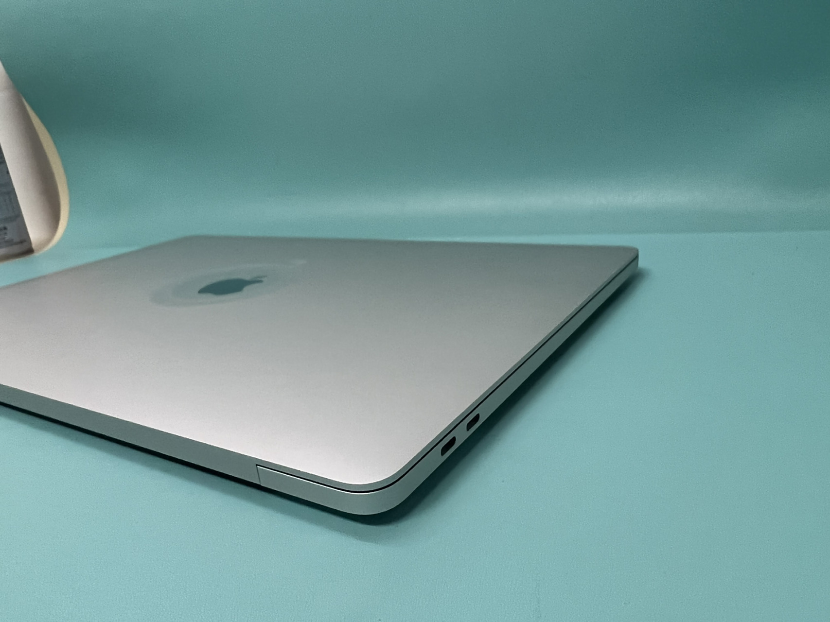 a2141 16寸 64g/8t 19款 macbookpro16寸2019款i964g8tb 配置:i92.