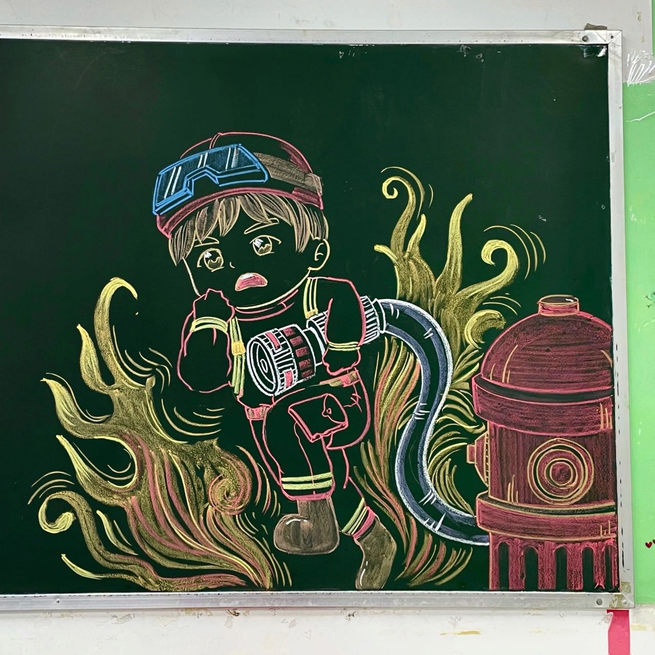 消防员黑板画图片