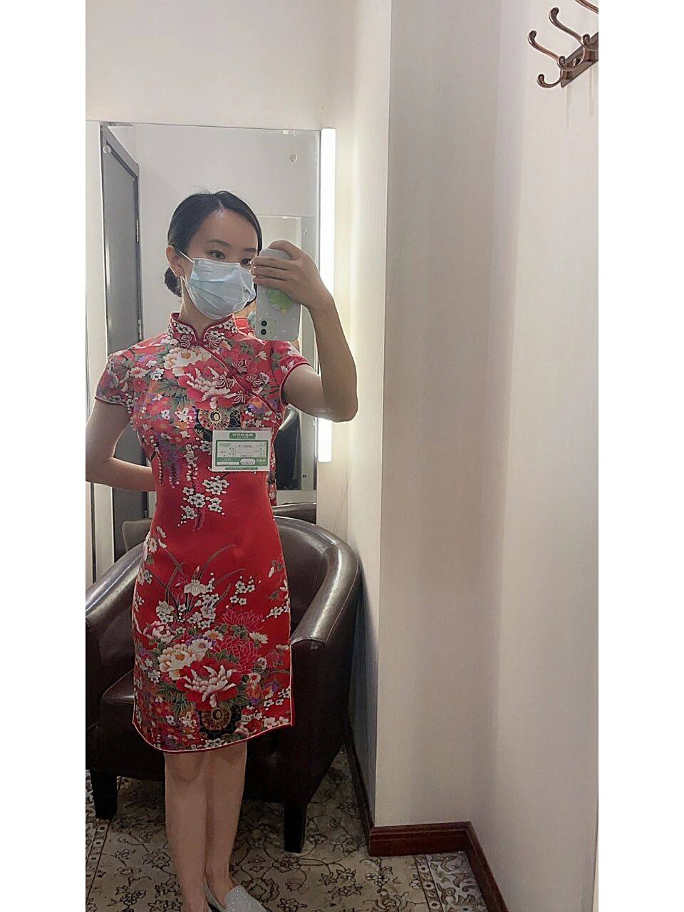 周末用了大半天时间,探索了北京三家知名旗袍店,最终和瑞蚨祥结缘