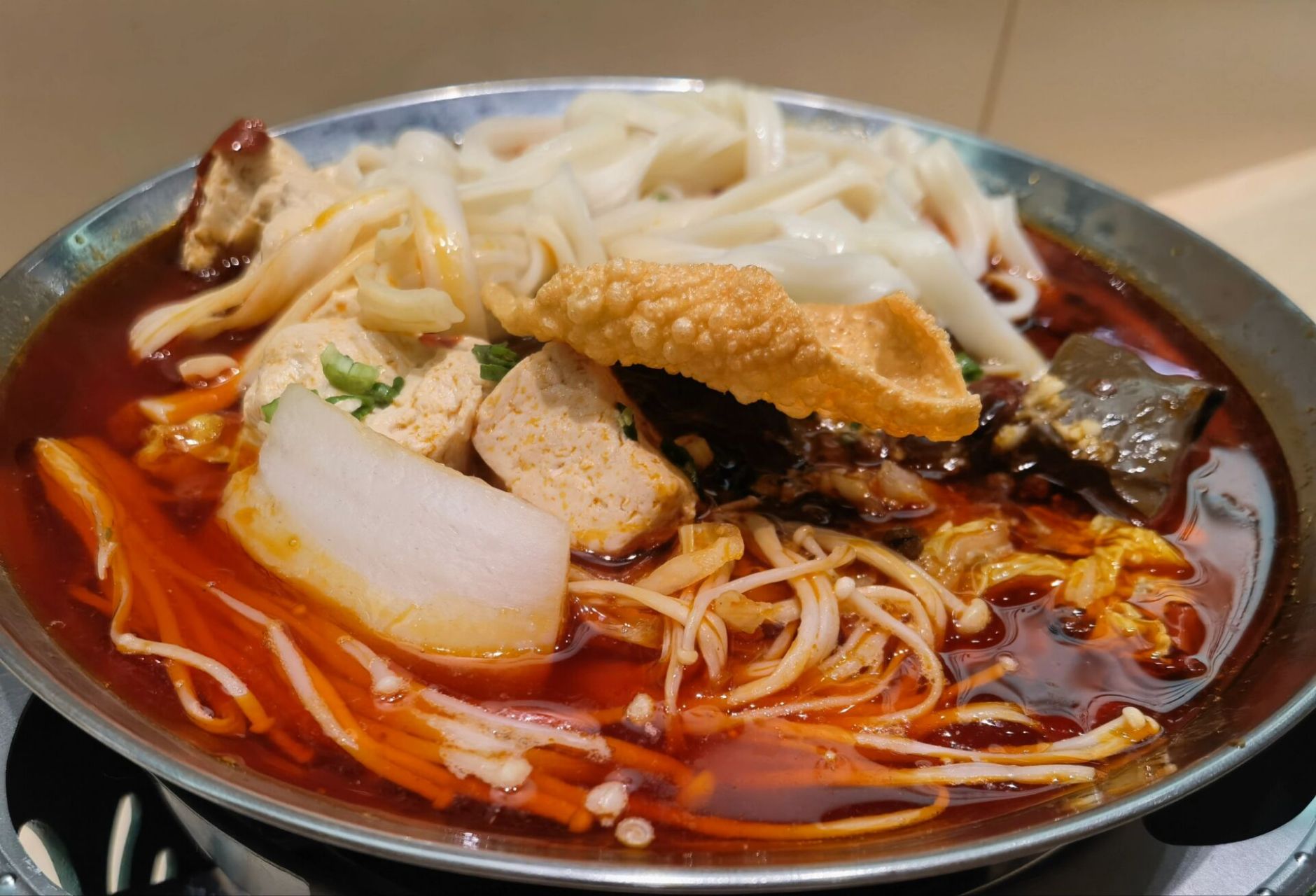 吃喝玩乐13|dt51的桃娘下饭小火锅 中午懒得做饭就想起来dt51地下一层