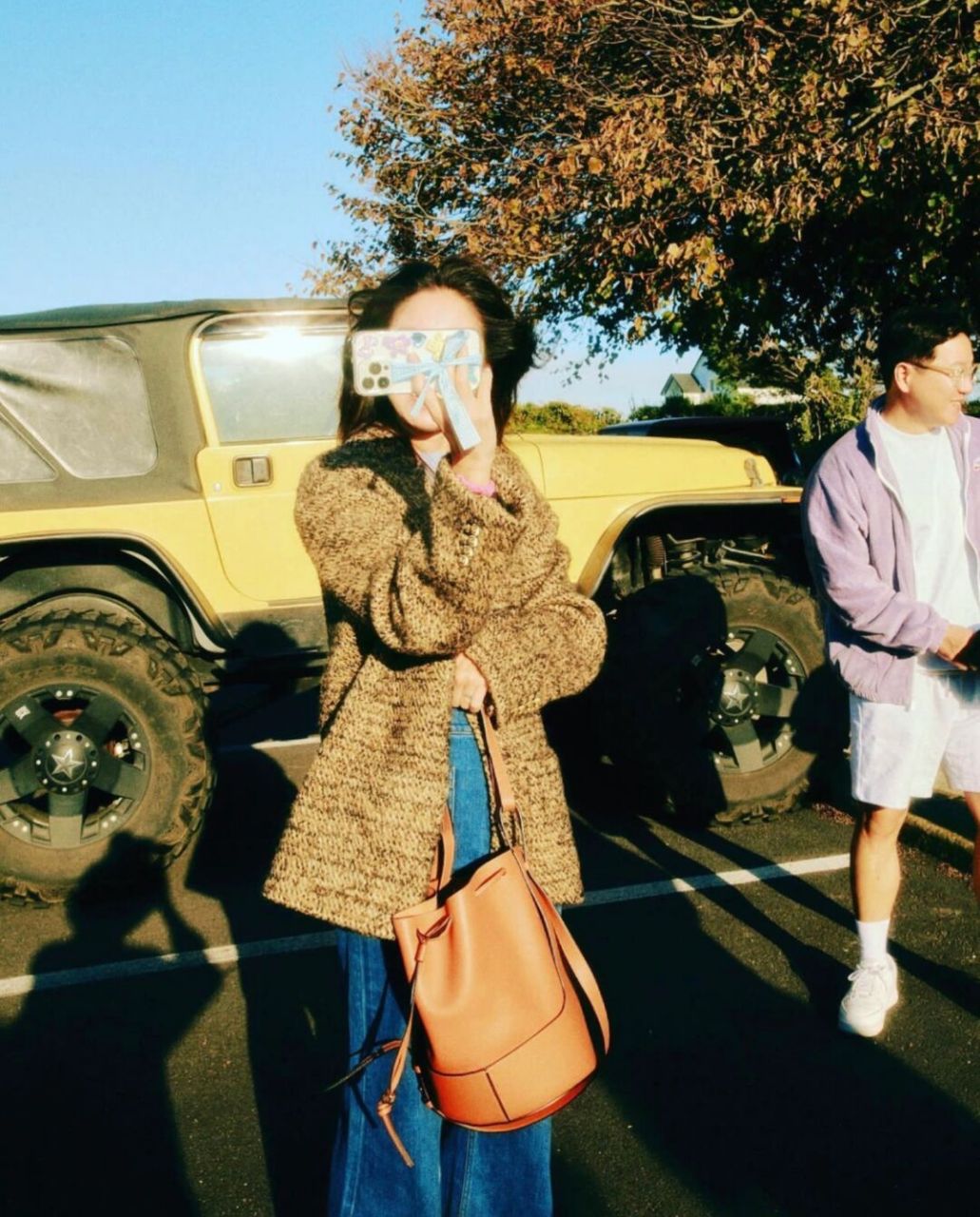 孔孝真ins更新 | 制造氛围感的一把好手 孔孝真ins更新,会穿又会拍