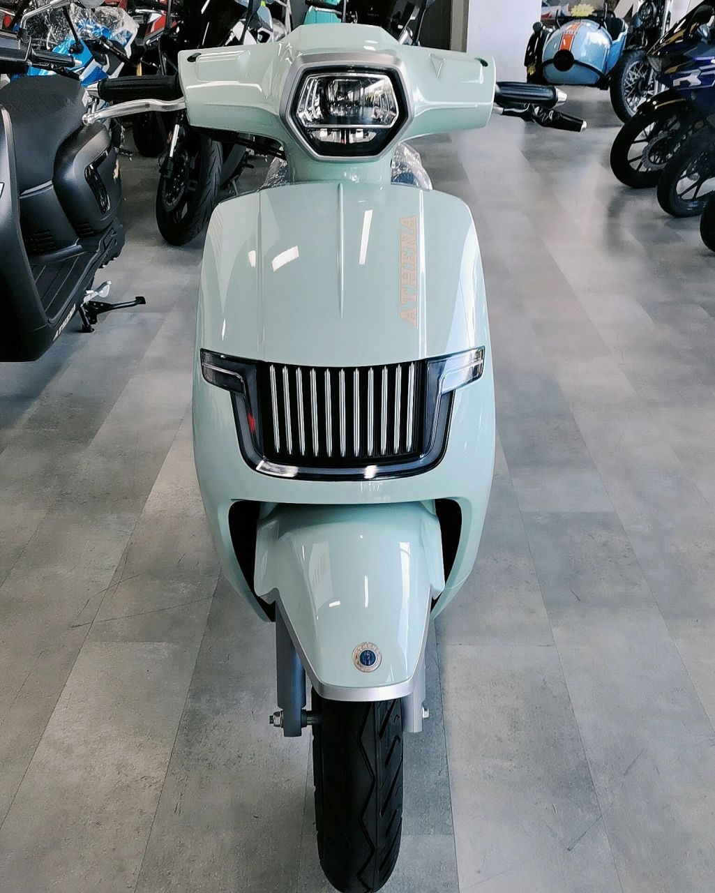 雅典娜女神150 23款雅典娜女神 150cc  单缸水冷发动机 配色:薄荷绿