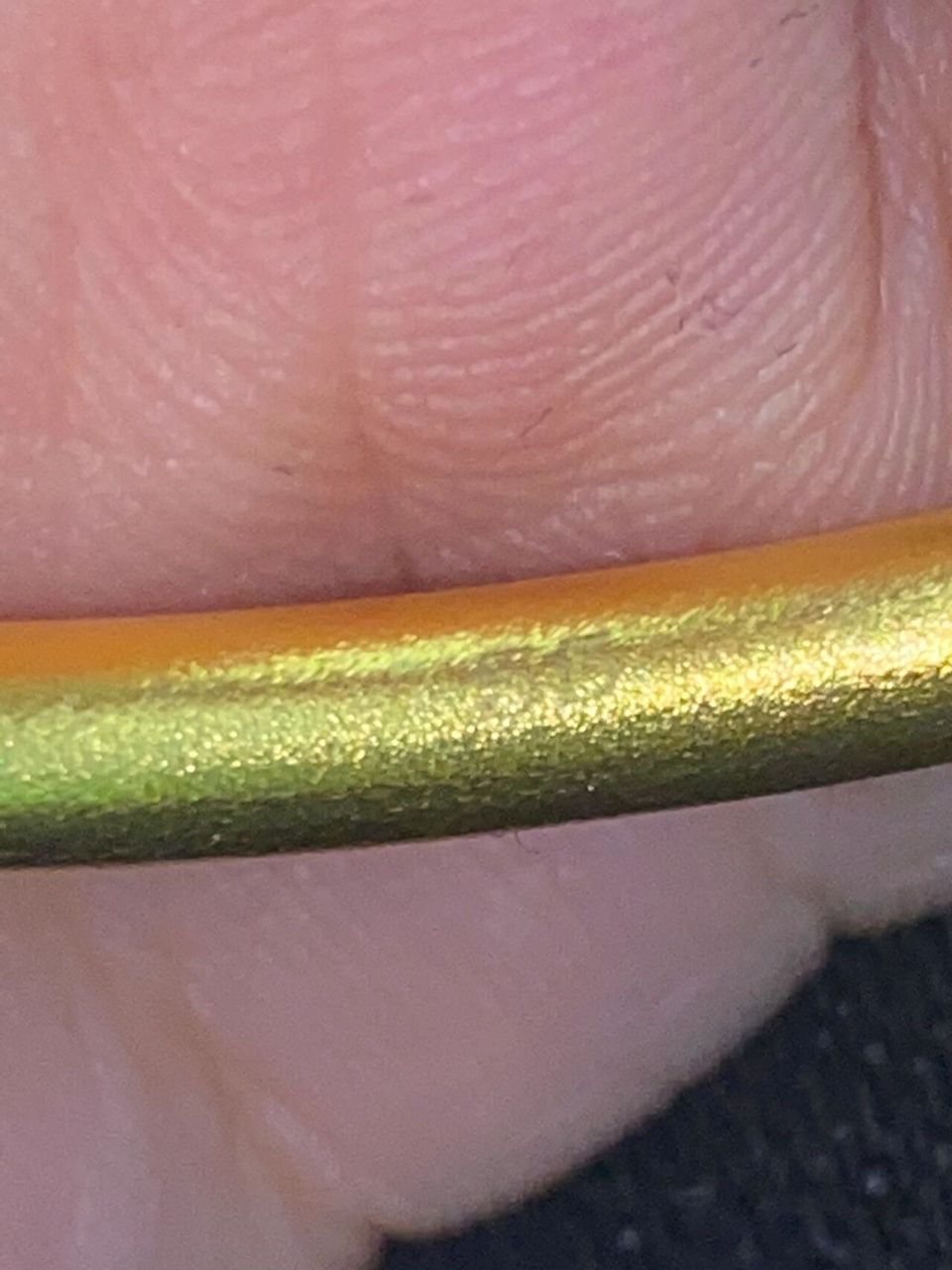 万能的小红书姐妹们帮忙看看老凤祥钢印前边有小祥云是真假啊